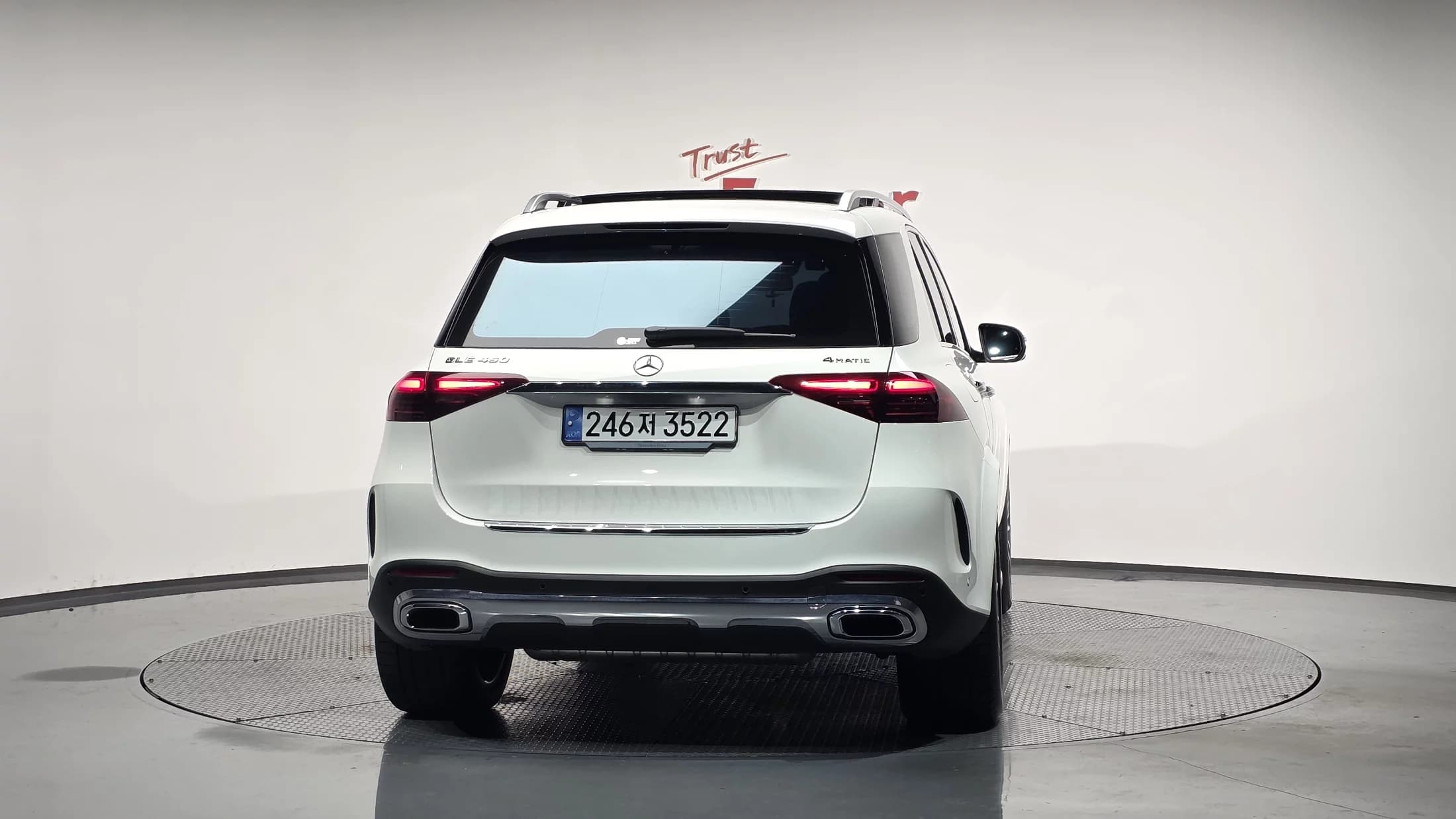 Mercedes-Benz GLE-Class GLE450 4MATIC, 2025 г. 5818 км. — фото 4