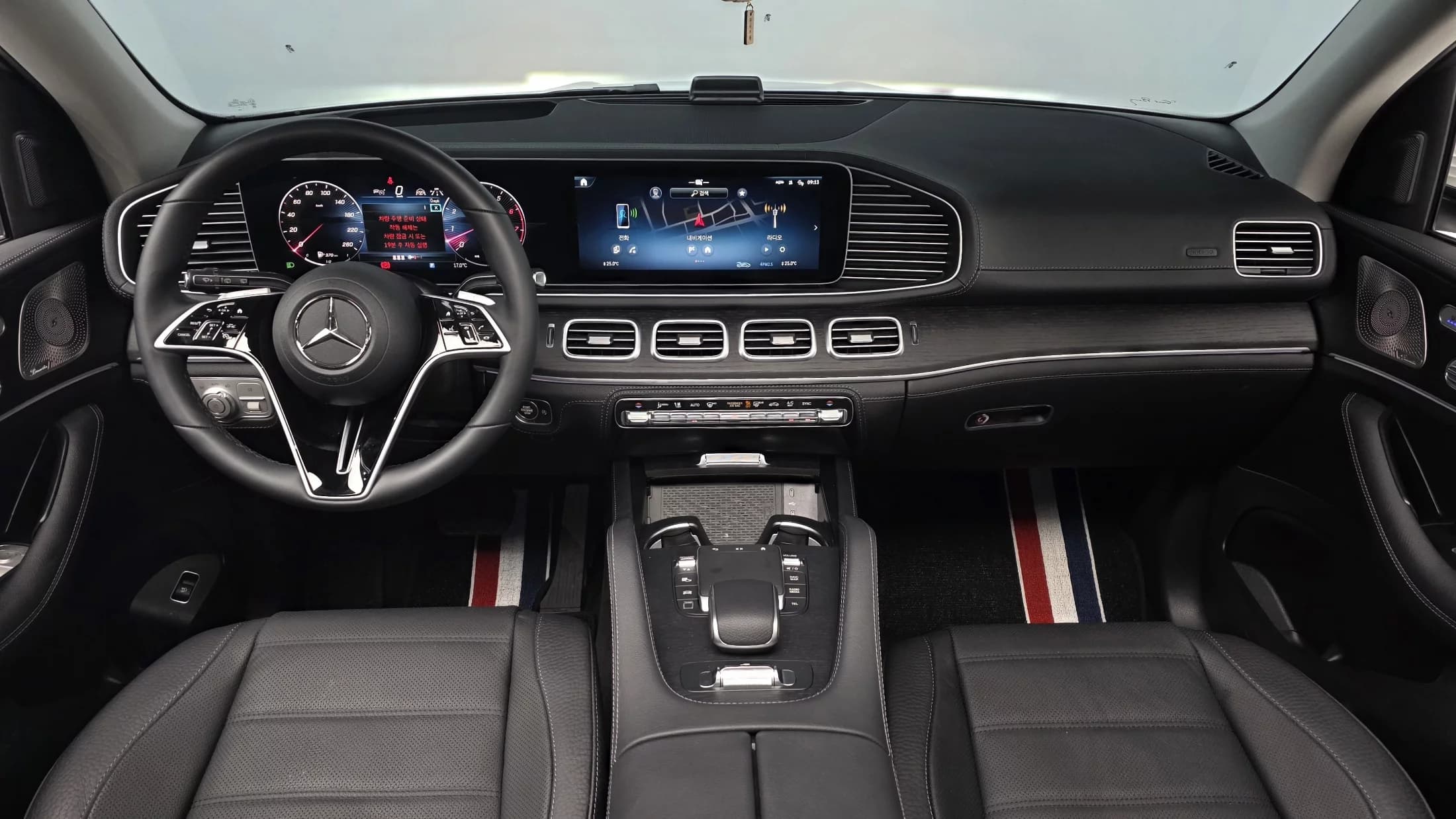 Mercedes-Benz GLE-Class GLE450 4MATIC, 2025 г. 5818 км. — фото 7
