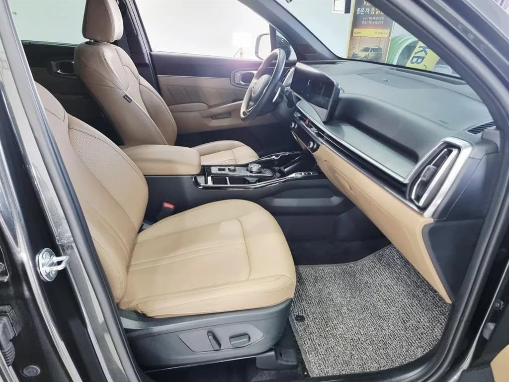 Kia Sorento Gasoline 2.5T 2WD Noblesse, 2025 г. 6917 км. — фото 11