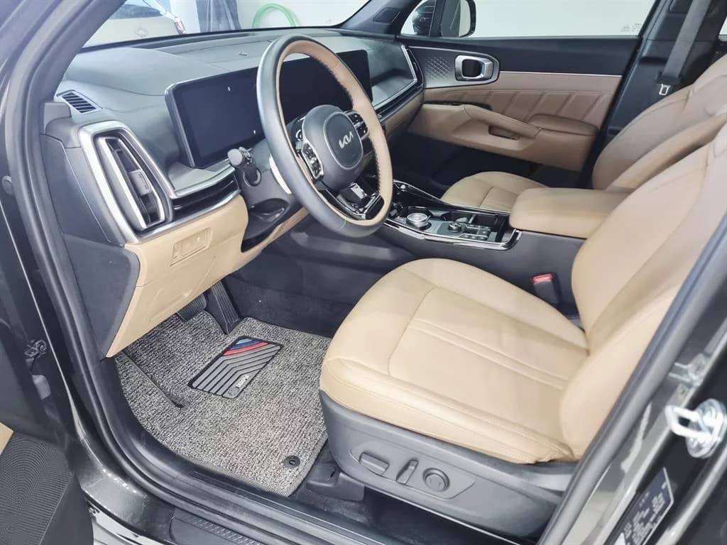 Kia Sorento Gasoline 2.5T 2WD Noblesse, 2025 г. 6917 км. — фото 10