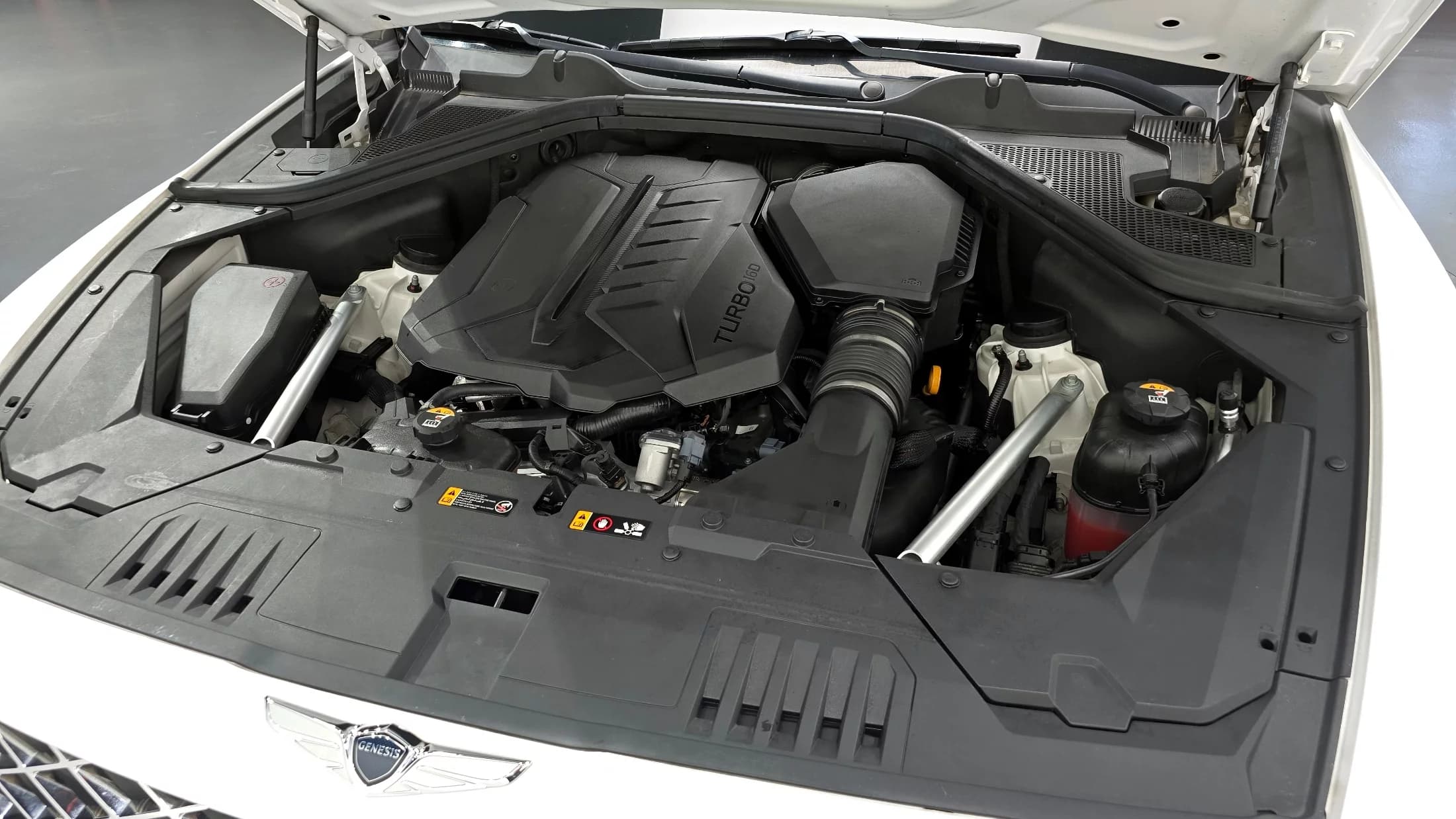Genesis GV80 3.0 Diesel AWD, 2022 г. 55777 км. — фото 6