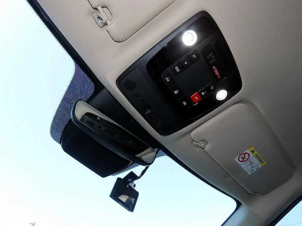 Kia Carnival 9-Seater Hi-Limousine Signature, 2022 г. 83790 км. — фото 11