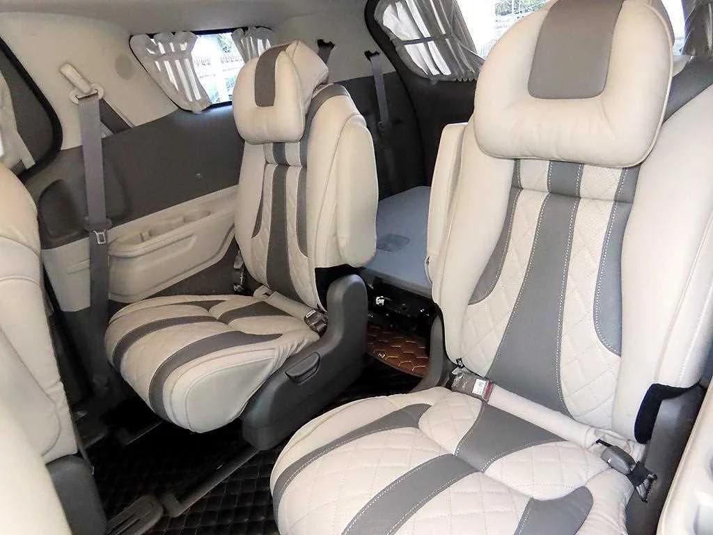 Kia Carnival 9-Seater Hi-Limousine Signature, 2022 г. 83790 км. — фото 19