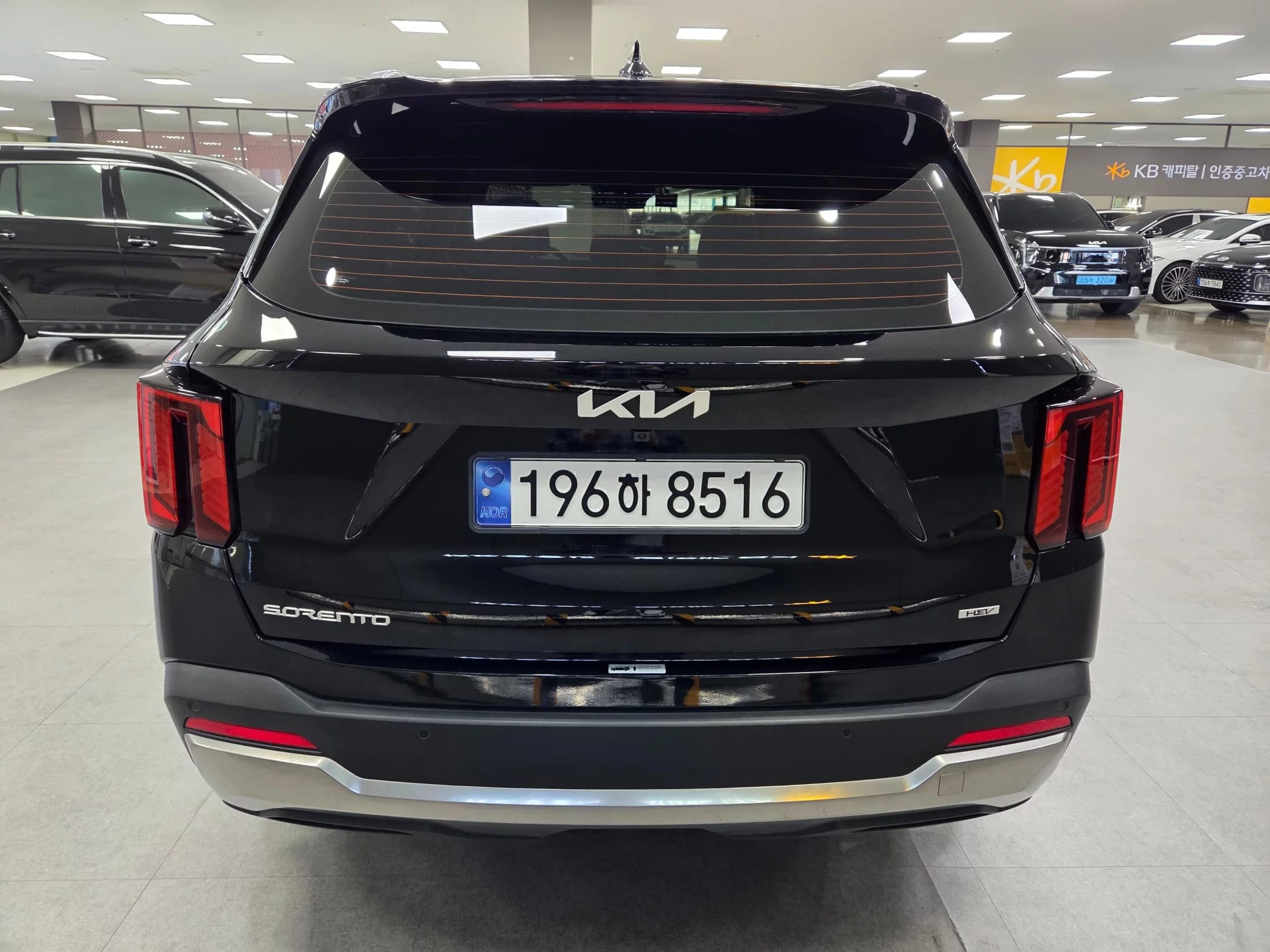Kia Sorento HEV 1.6 2WD Noblesse, гибрид, 2024 г. 28155 км. — фото 4