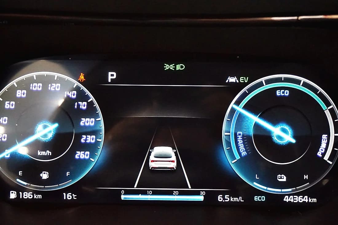 Kia K5 (Киа Оптима) Signature, гибрид, 2023 г. 44358 км. — фото 9