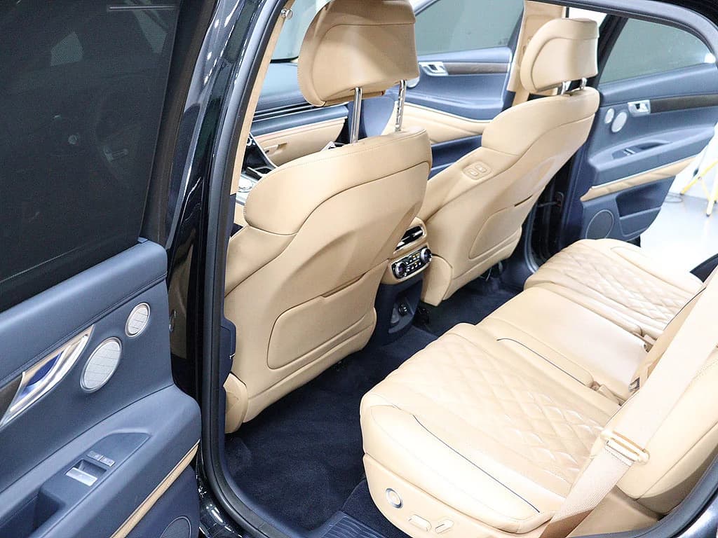 Genesis GV80 2.5T Gasoline AWD, 2023 г. 68786 км. — фото 15