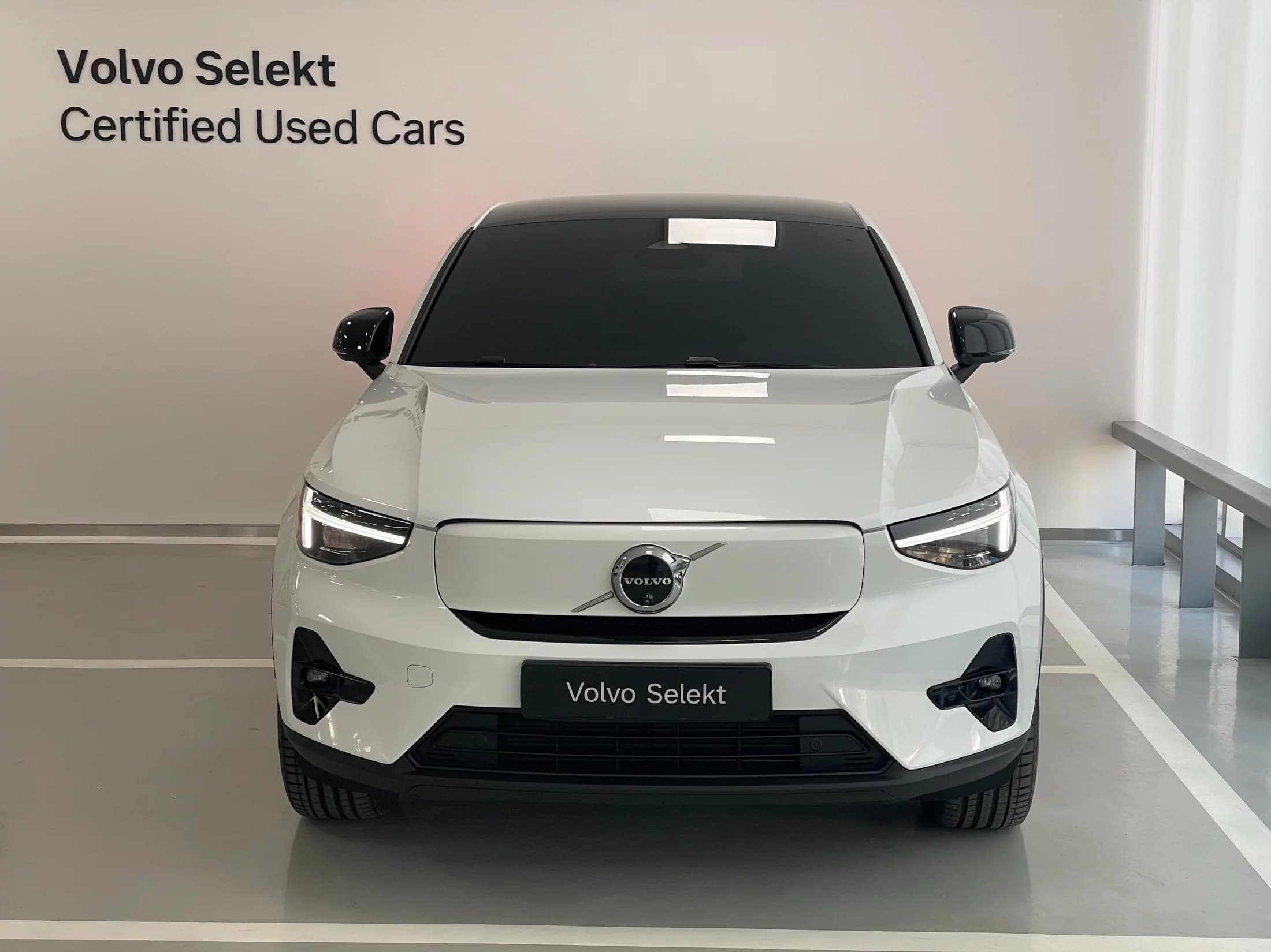 Volvo C40 Twin Ultimate, электромобиль, 2024 г. 20166 км. — фото 3