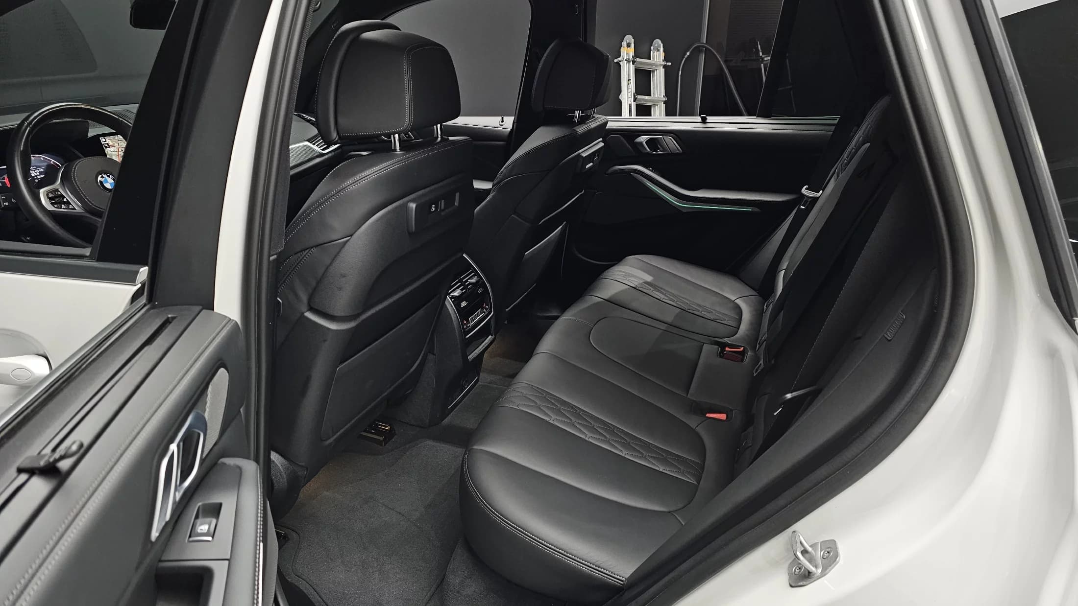 BMW X5 xDrive 40i M Sport, 2023 г. 9061 км. — фото 12
