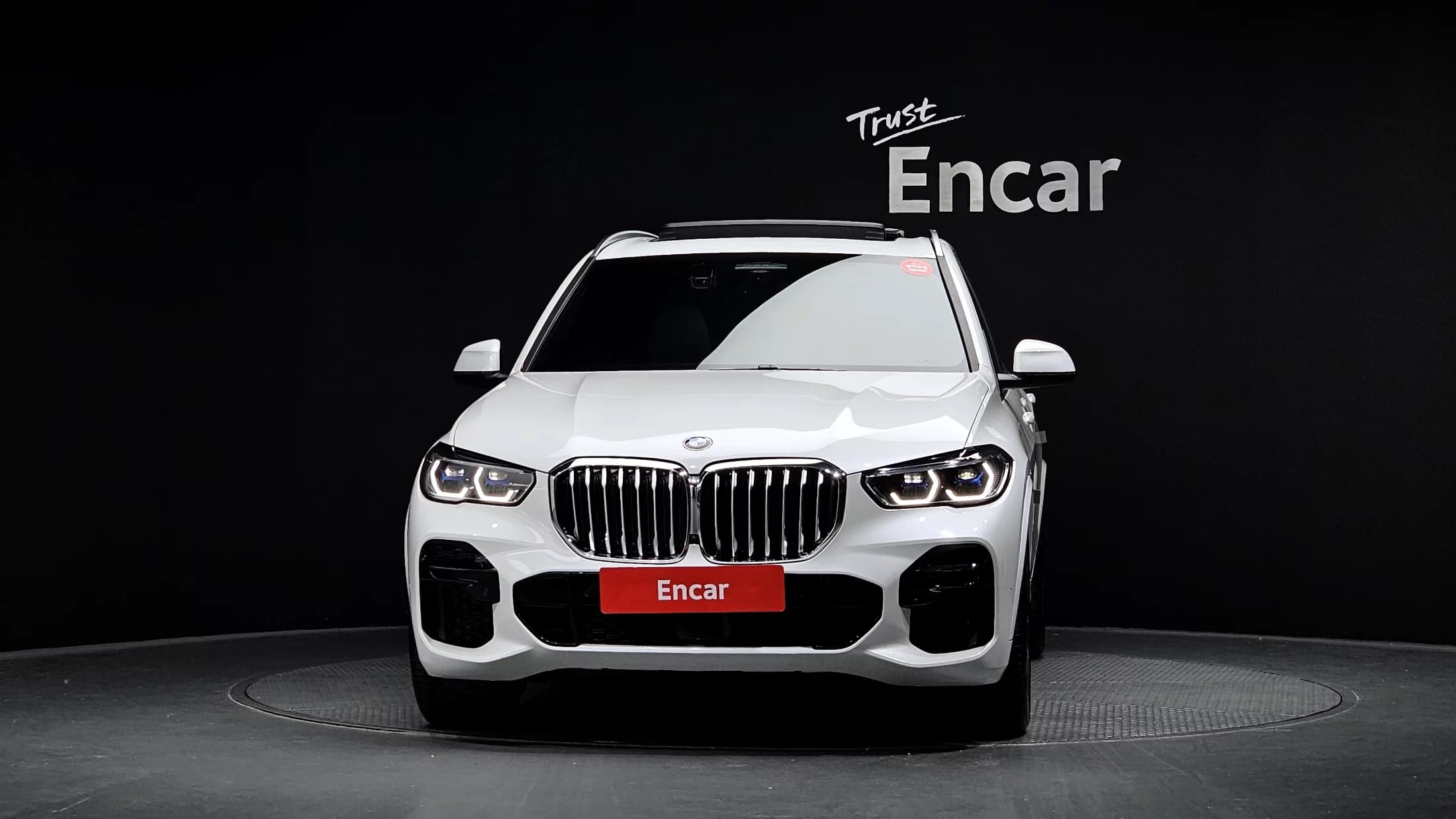 BMW X5 xDrive 40i M Sport, 2023 г. 9061 км. — фото 3