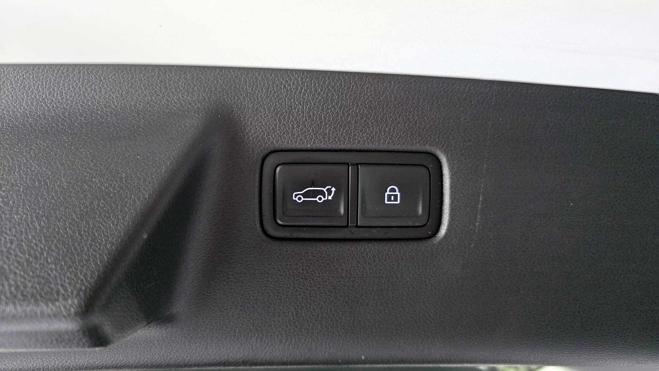 Hyundai Santa Fe HEV 1.6 4WD Prestige, гибрид, 2023 г. 34909 км. — фото 20