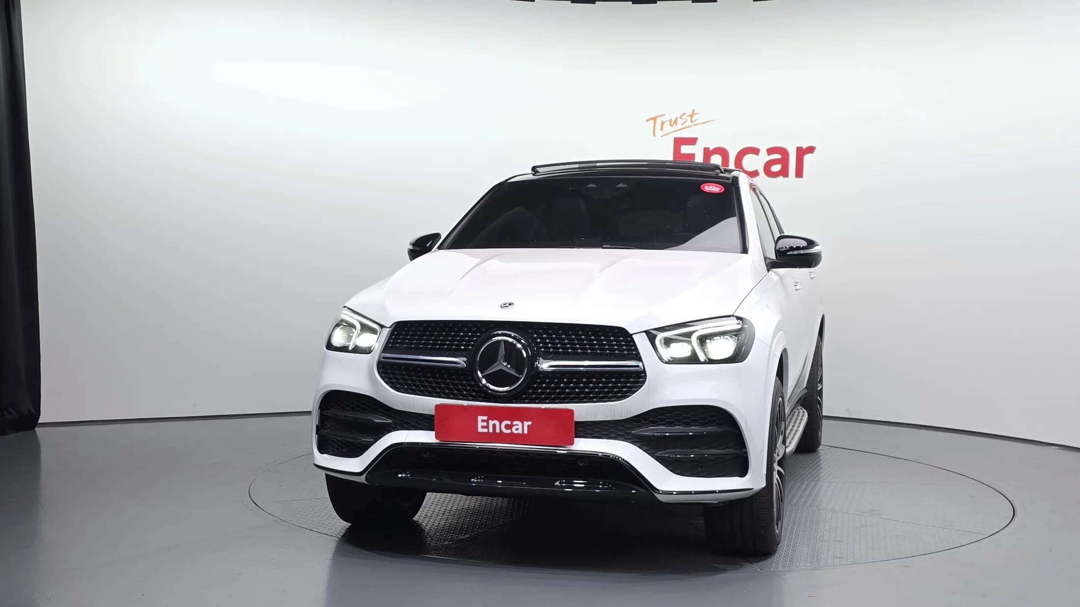Mercedes-Benz GLE-Class GLE400d 4MATIC Coupe, 2022 г. 51371 км. — фото 3