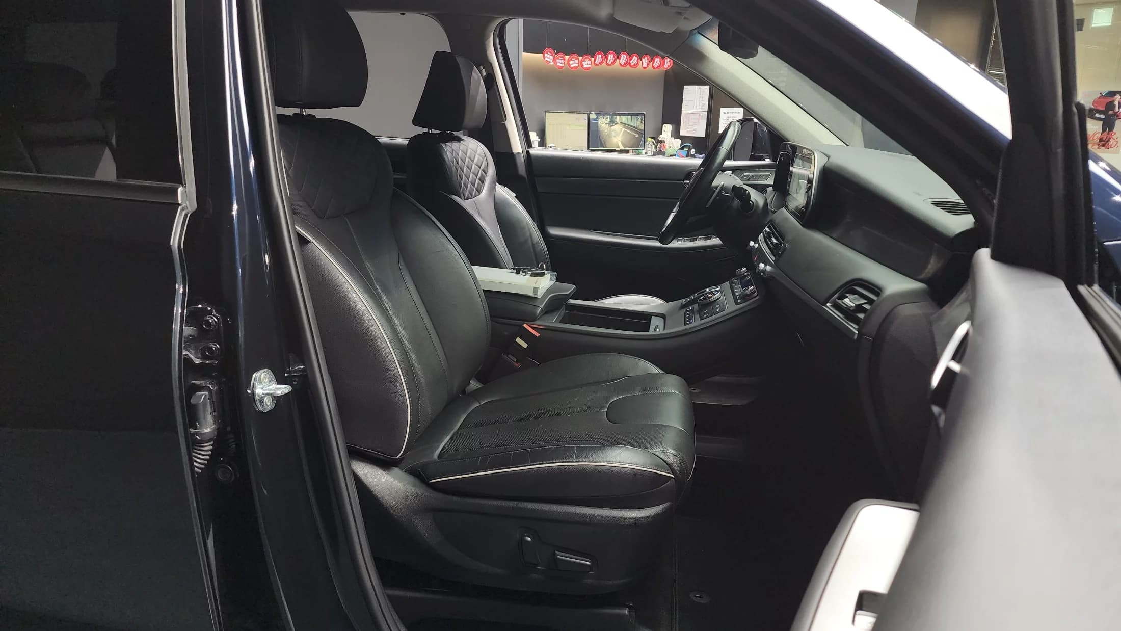 Hyundai Palisade Gasoline 3.8 4WD Prestige, 2022 г. 26460 км. — фото 11