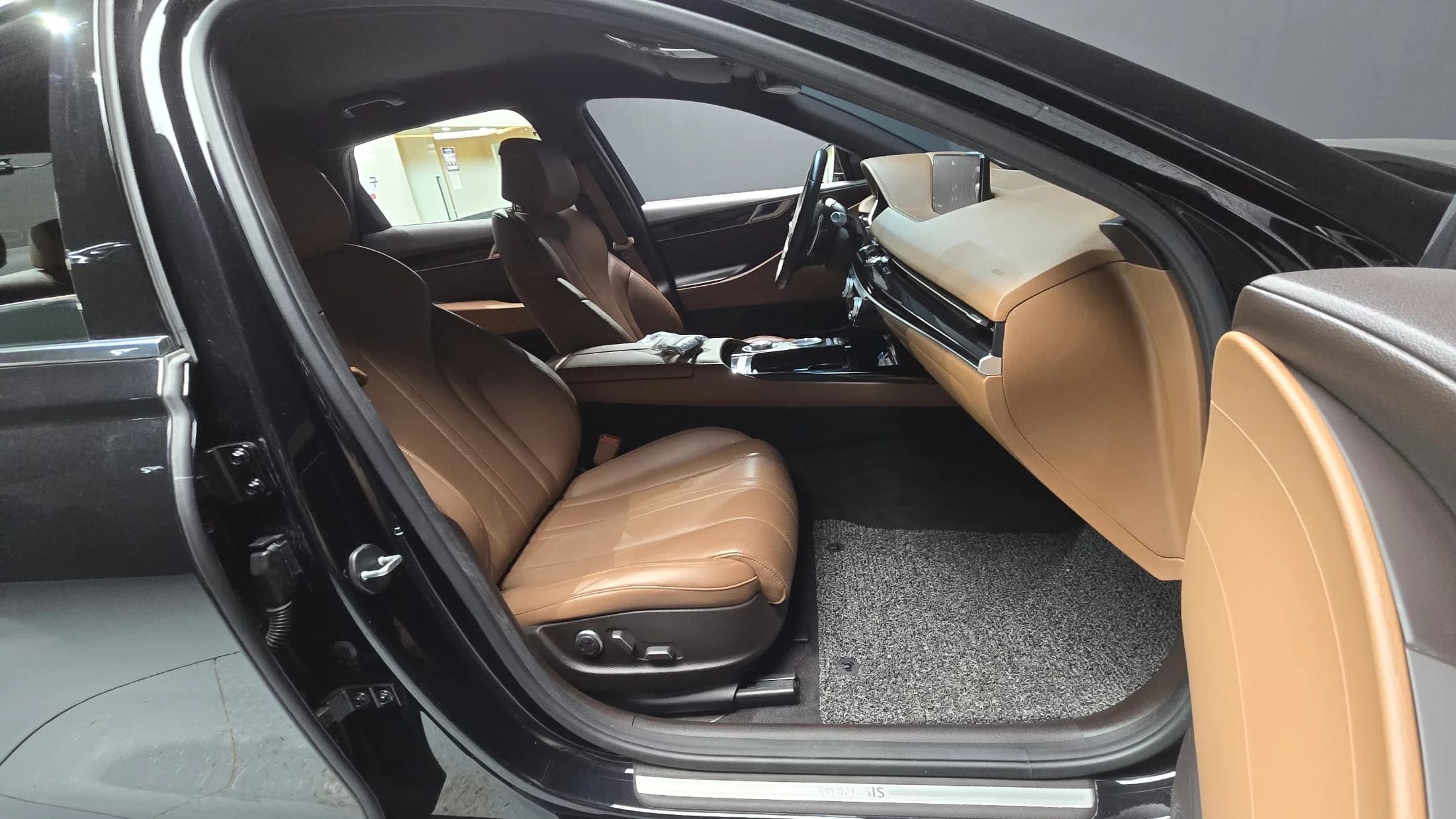 Genesis G80 Gasoline 2.5 Turbo AWD, 2021 г. 138295 км. — фото 11