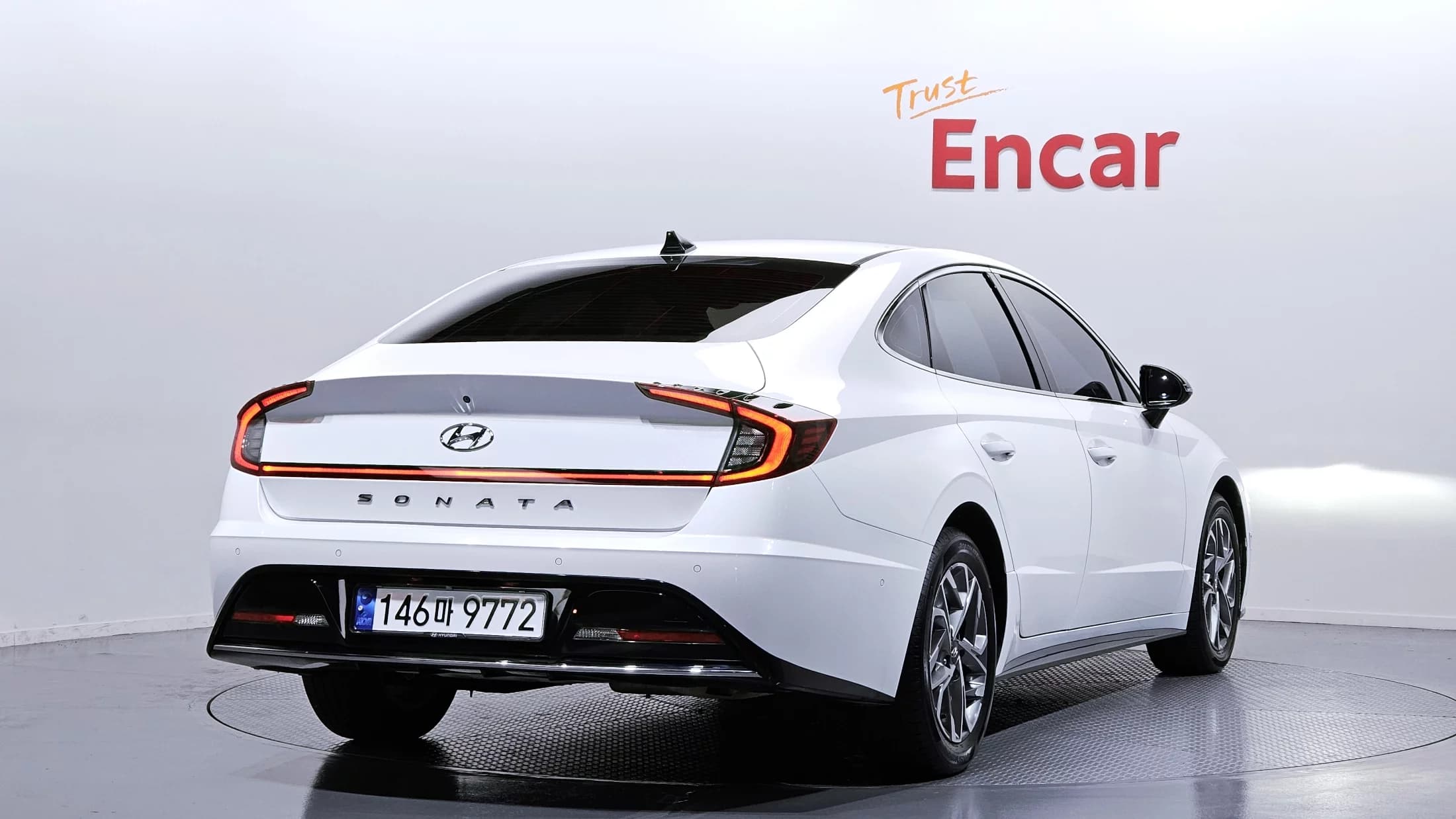 Hyundai Sonata 2.0 Premium Plus, 2021 г. 74726 км. — фото 2