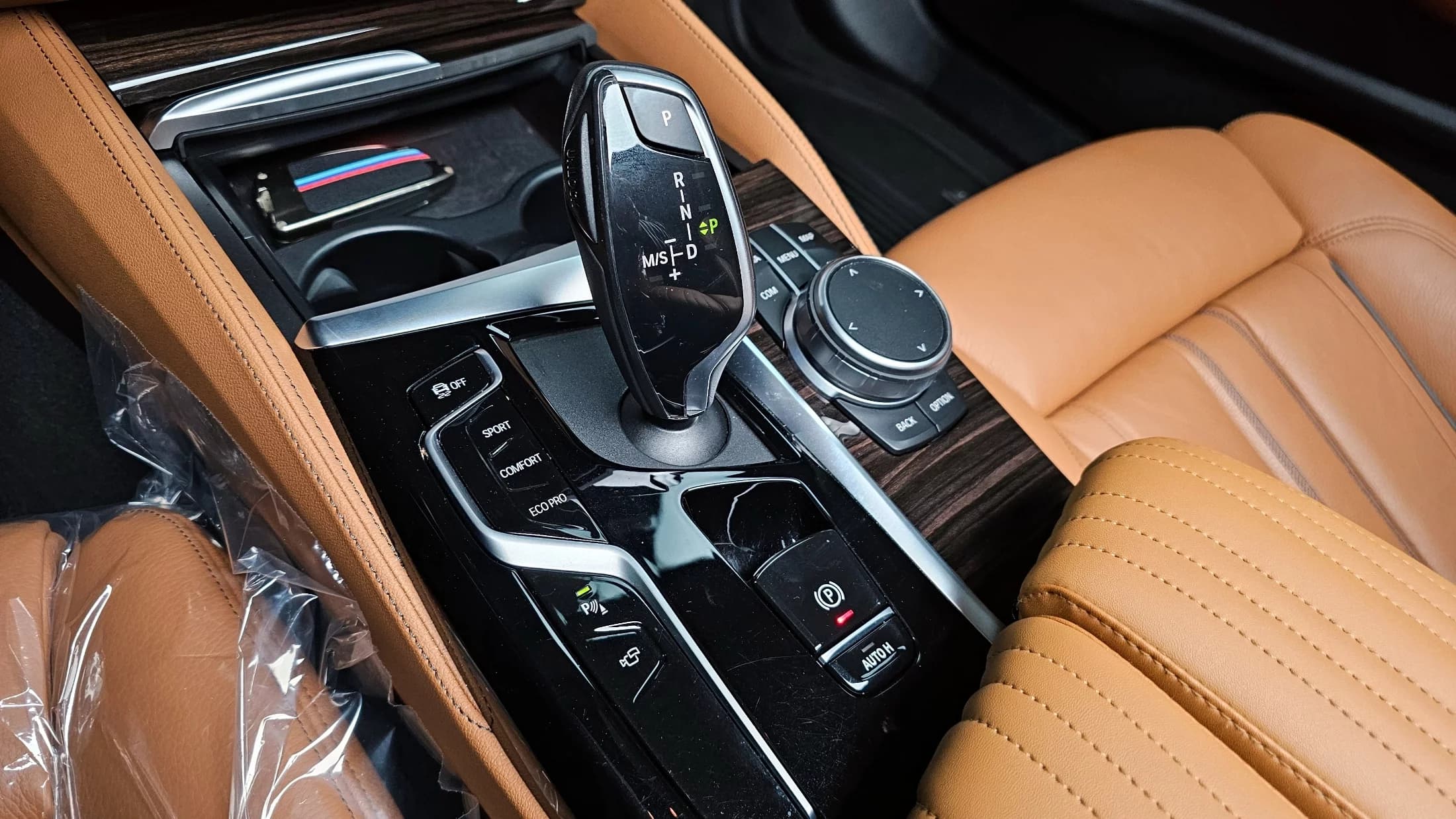 BMW 5-Series 520i Luxury, 2021 г. 56044 км. — фото 9