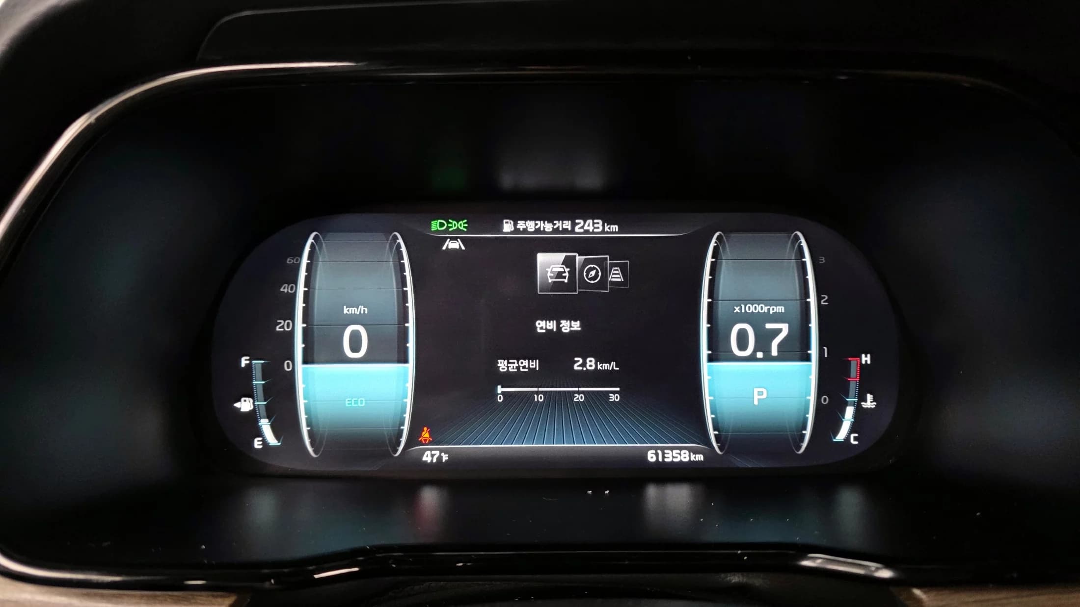 Kia Mohave Diesel 3.0 4WD 5-Seater Platinum, 2021 г. 61465 км. — фото 8