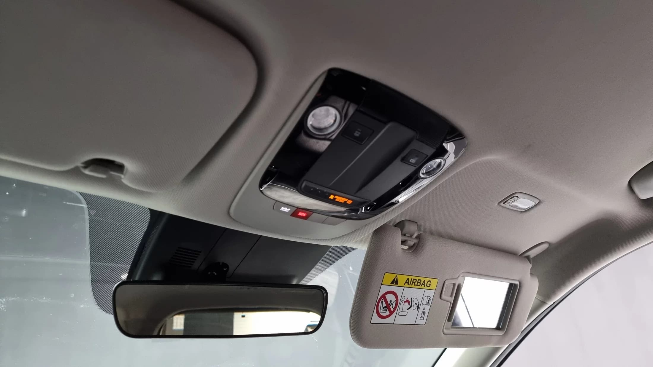Kia Sorento Gasoline 2.5T 2WD Trendy, 2022 г. 112730 км. — фото 19