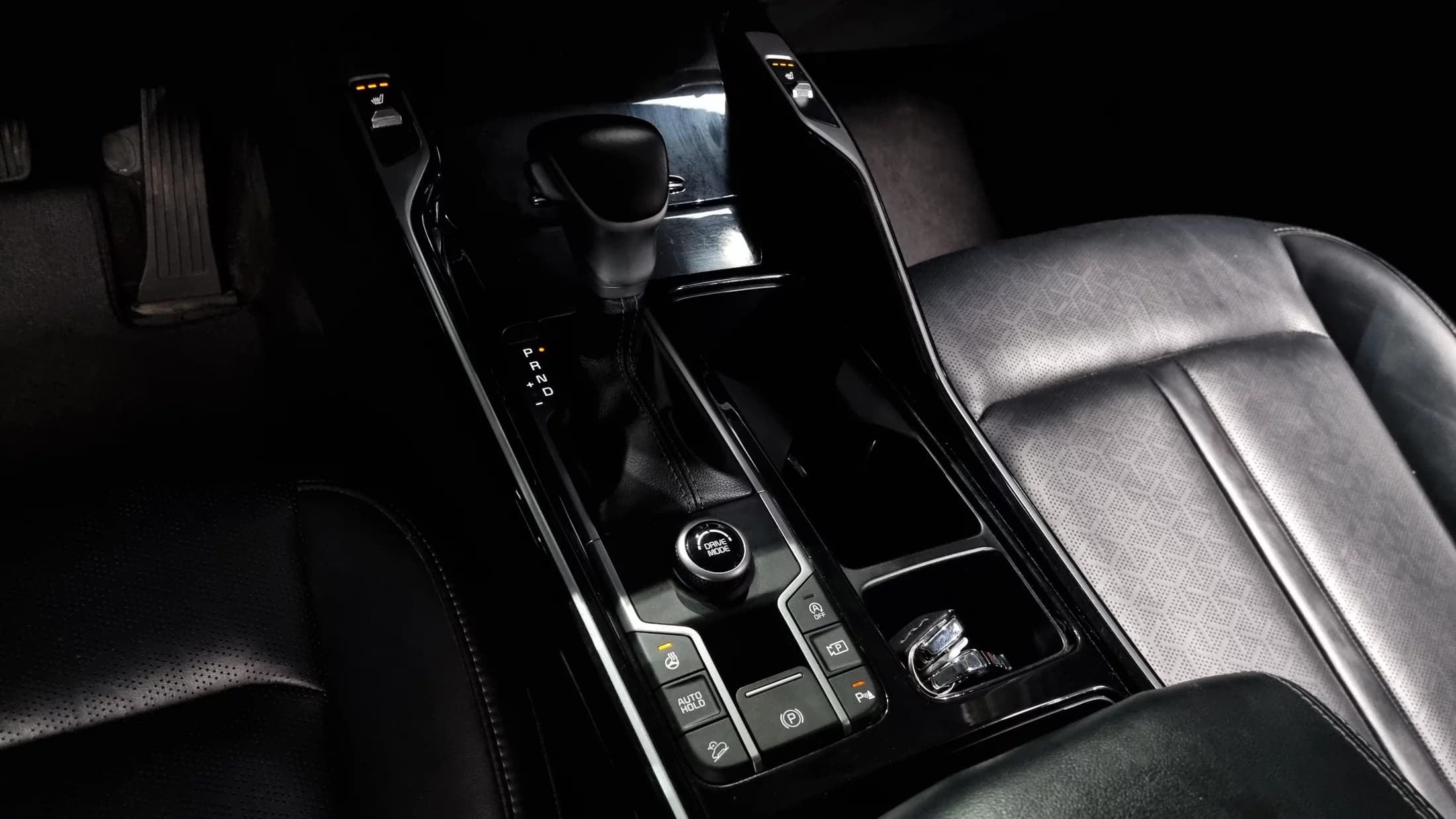 Kia Sorento Gasoline 2.5T 2WD Trendy, 2022 г. 112730 км. — фото 9