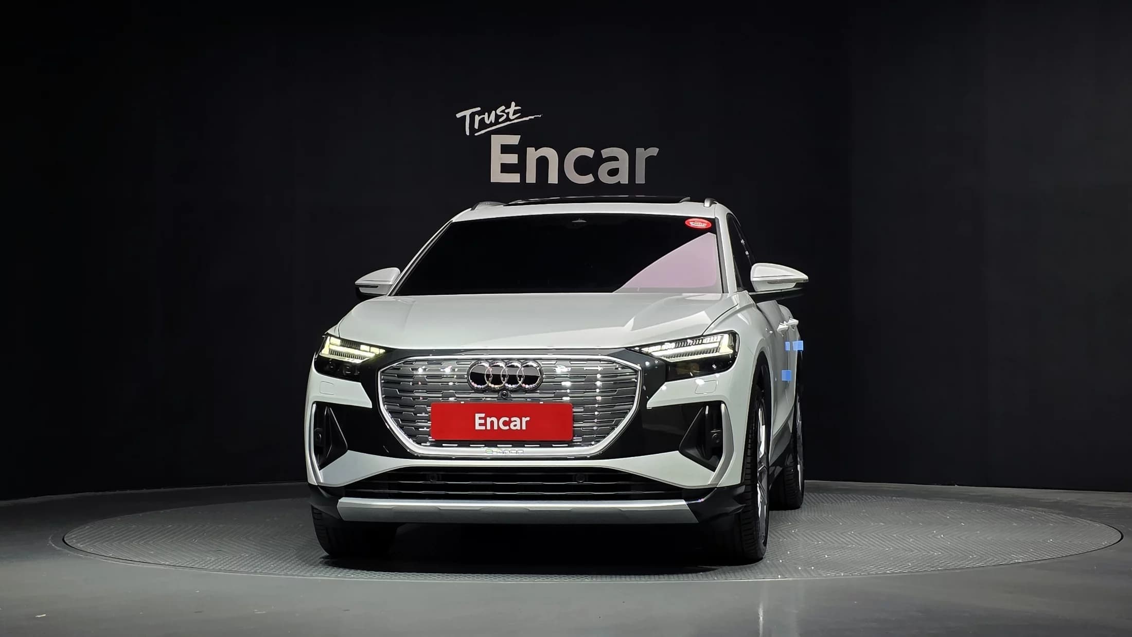 Audi Q4 e-tron 45 Premium, электромобиль, 2025 г. 9132 км. — фото 3