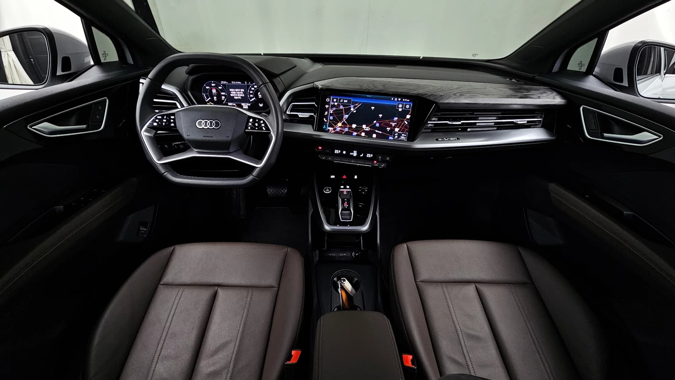 Audi Q4 e-tron 45 Premium, электромобиль, 2025 г. 9132 км. — фото 7