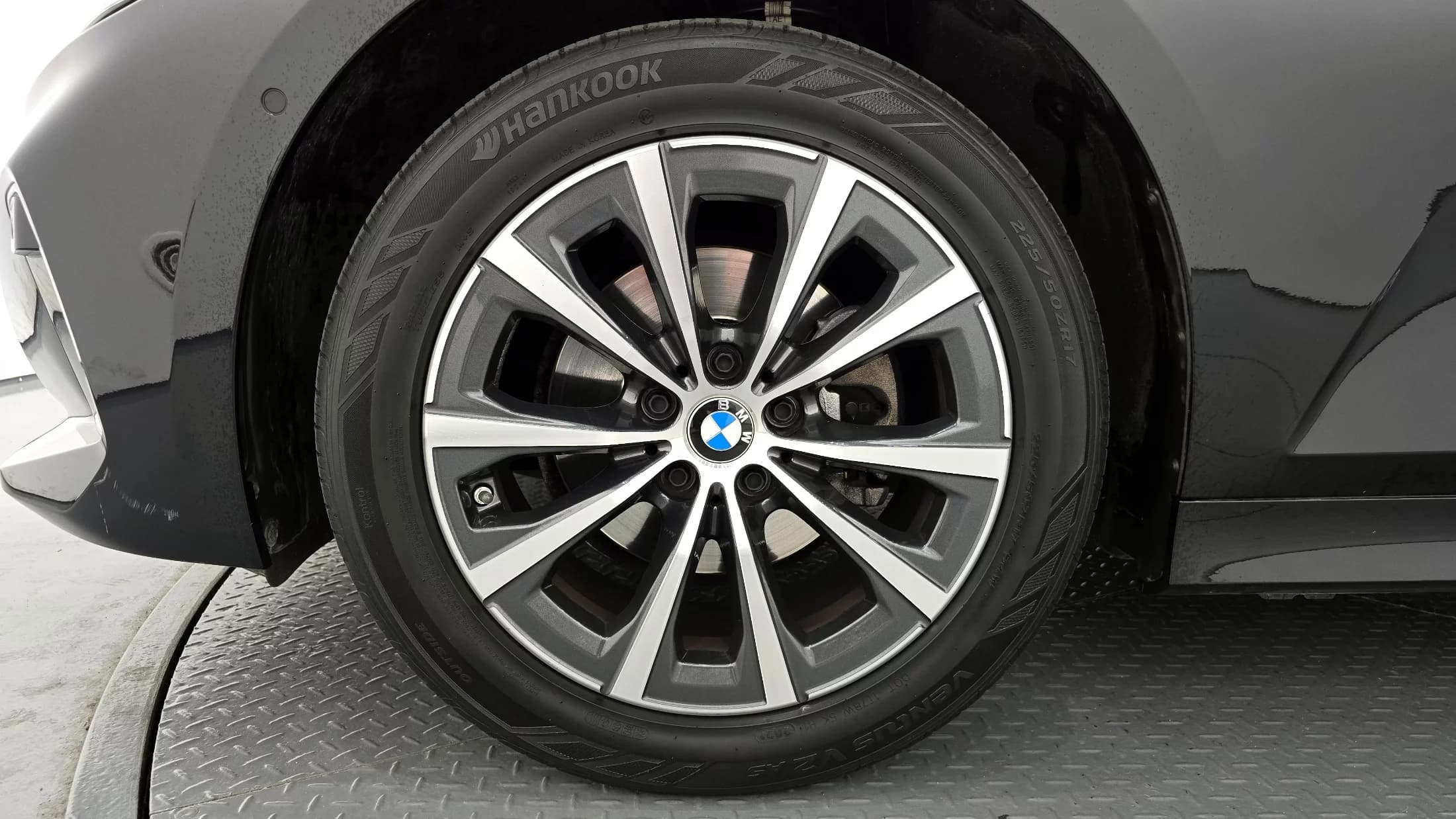 BMW 3-Series 320i, 2022 г. 37937 км. — фото 5