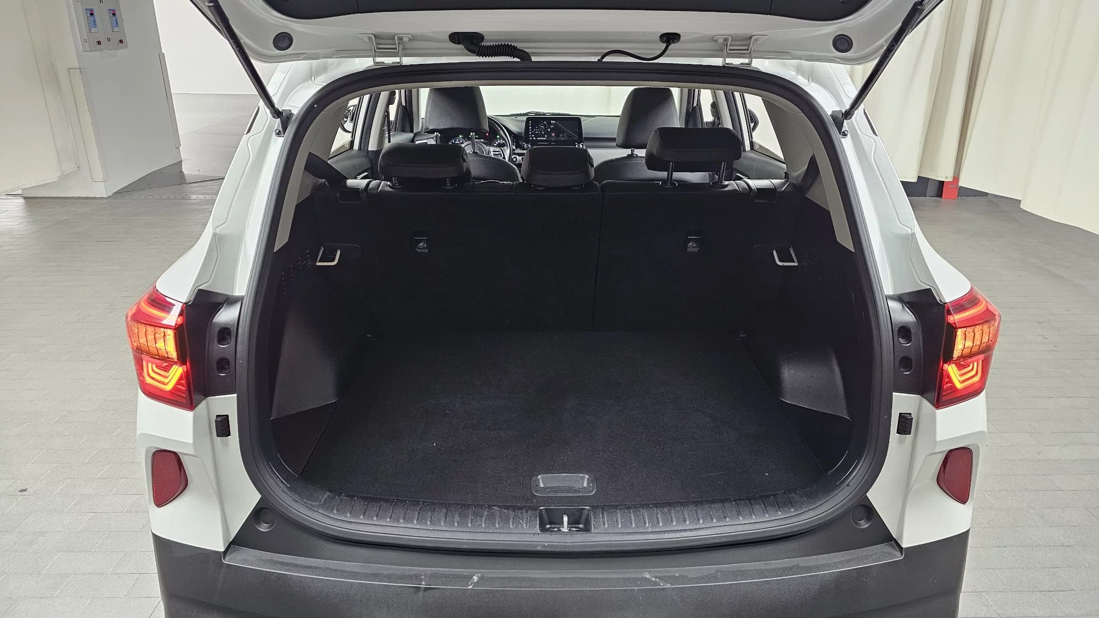 Kia Seltos Gasoline 1.6 Turbo 2WD Trendy, 2022 г. 110050 км. — фото 20