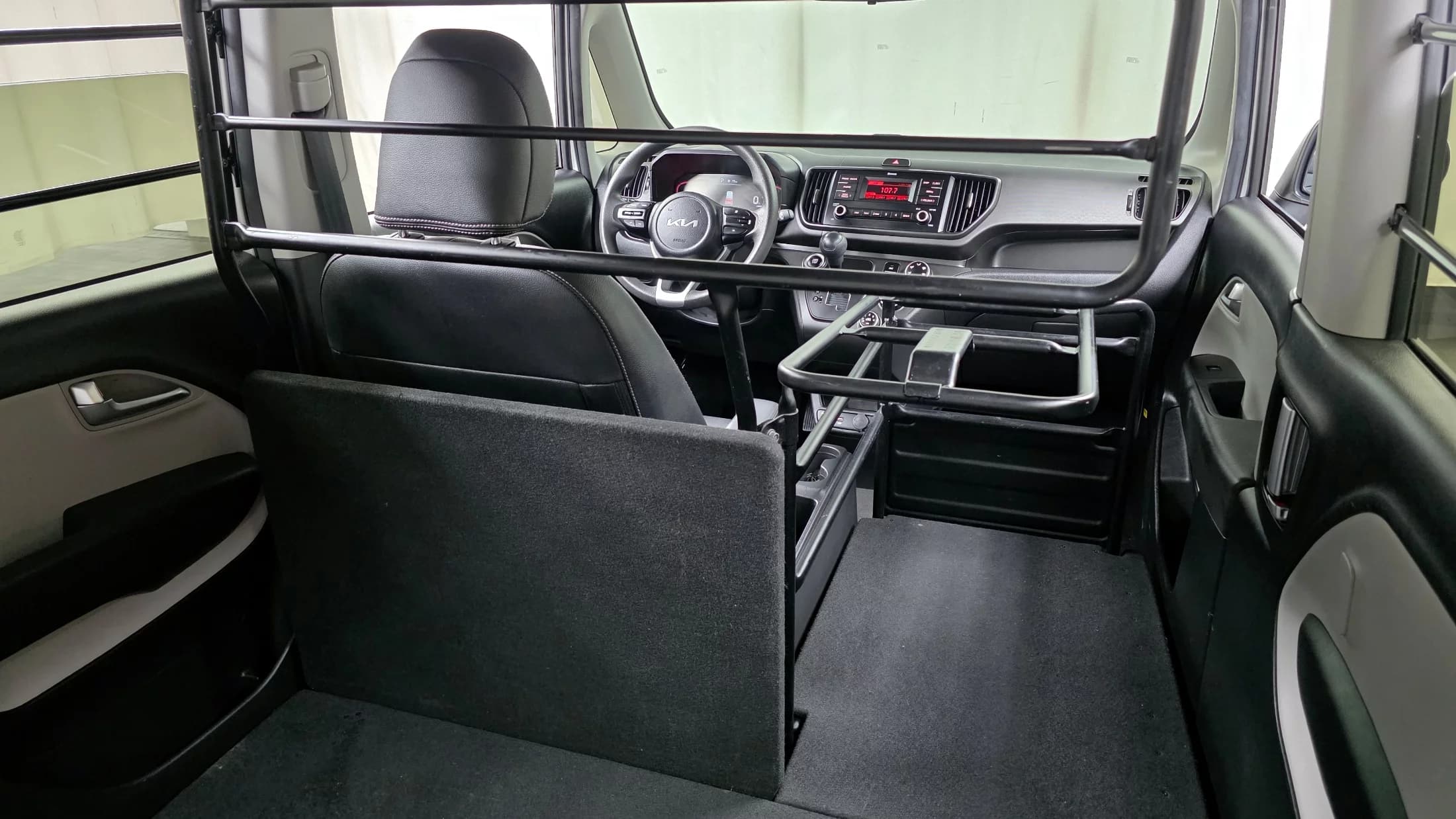 Kia RAY Van 1-Seater Prestige Special, 2023 г. 27776 км. — фото 19