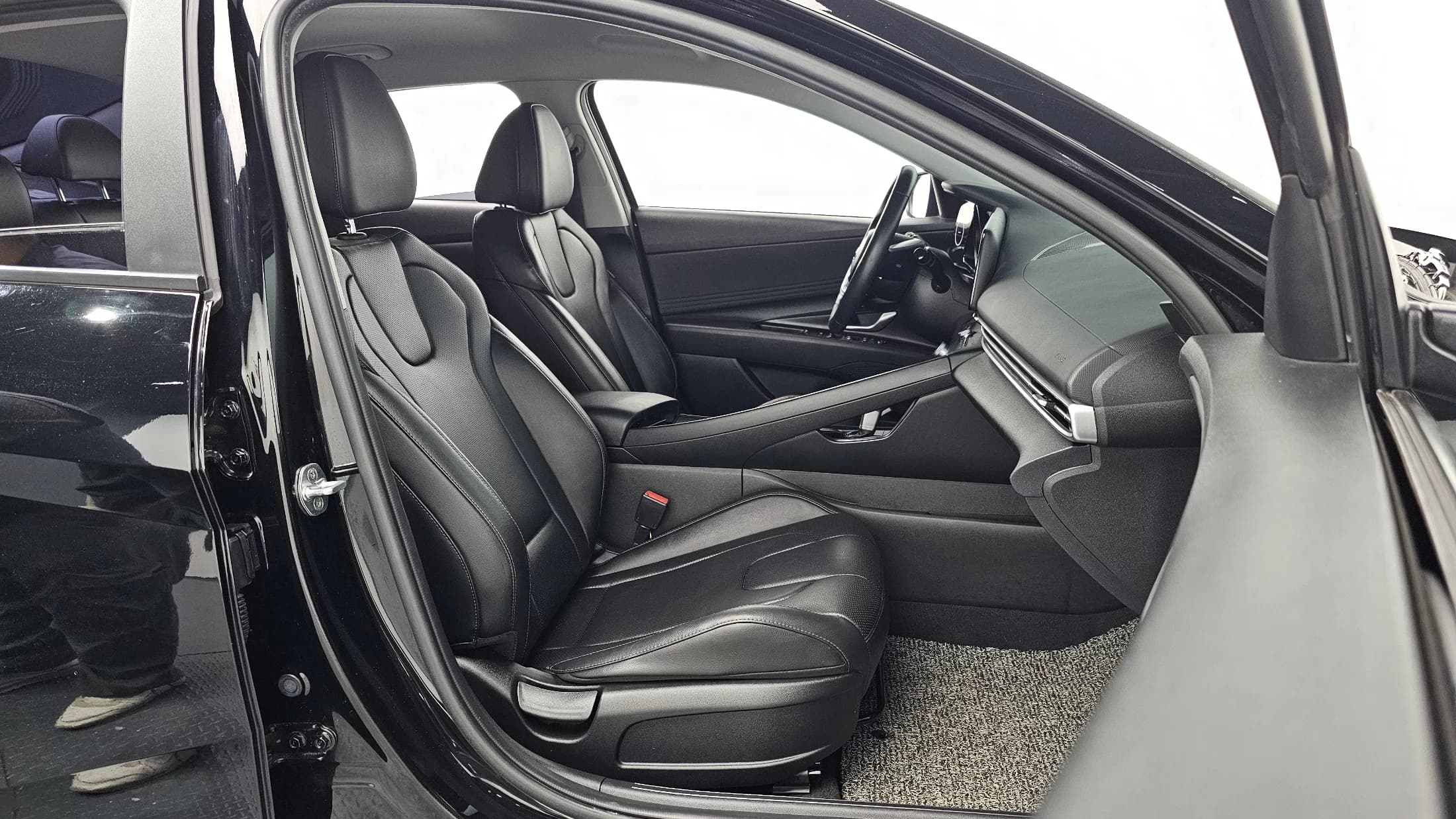 Hyundai AVANTE (Хендай Элантра) 1.6 Modern, 2021 г. 37211 км. — фото 10