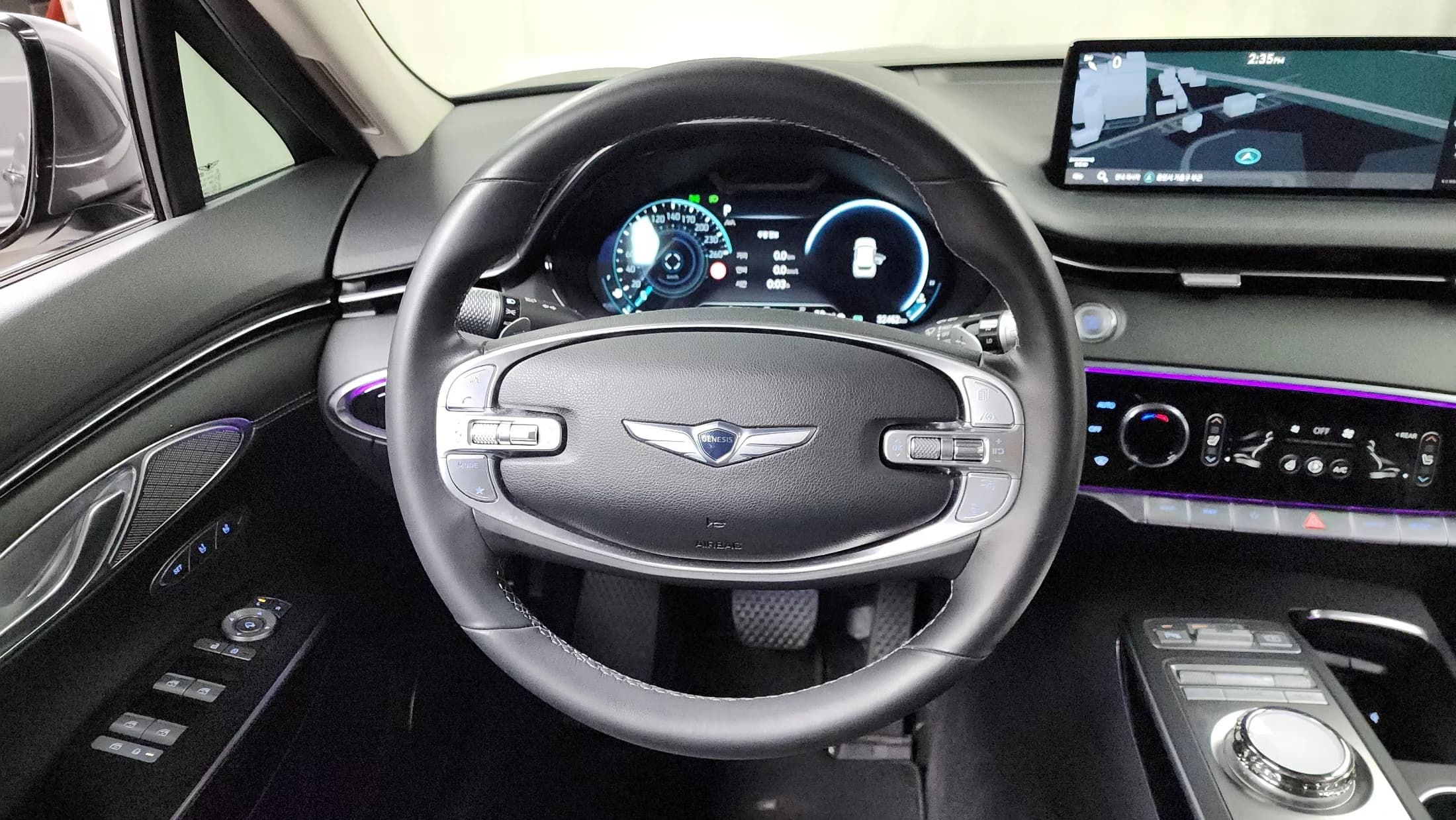 Genesis GV70 2.5T Gasoline AWD, 2022 г. 32579 км. — фото 13