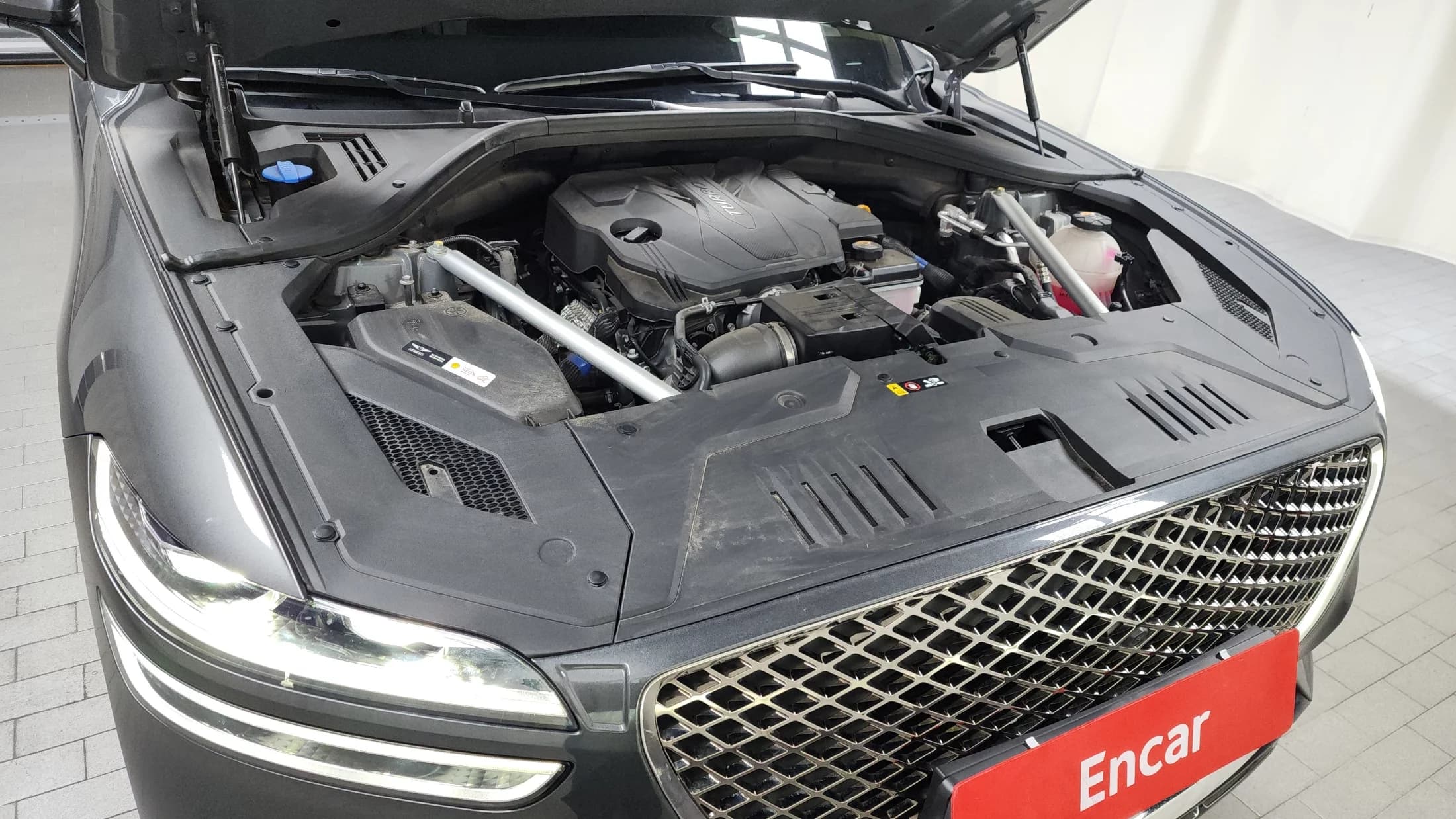 Genesis GV70 2.5T Gasoline AWD, 2022 г. 32579 км. — фото 6