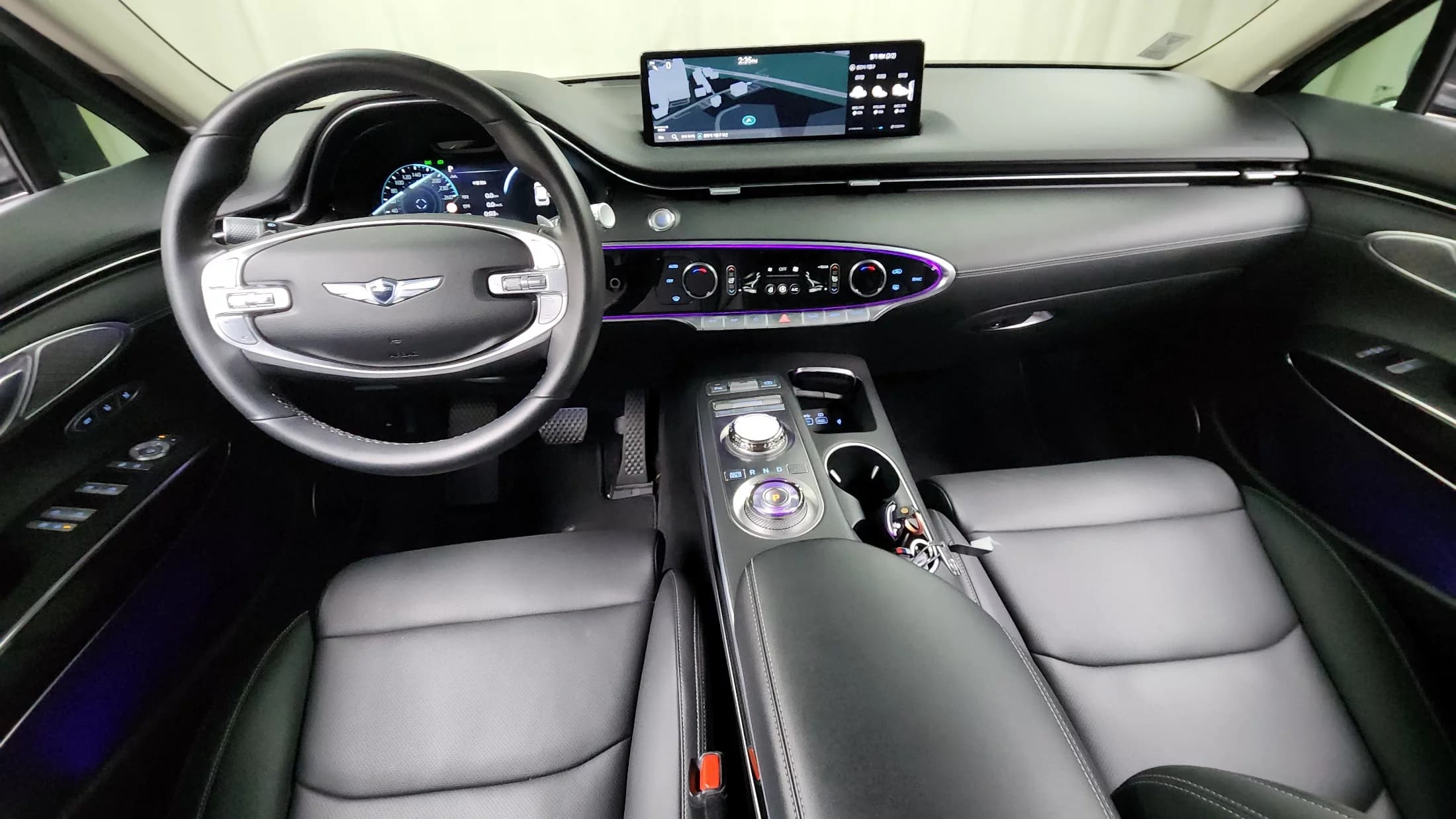 Genesis GV70 2.5T Gasoline AWD, 2022 г. 32579 км. — фото 7