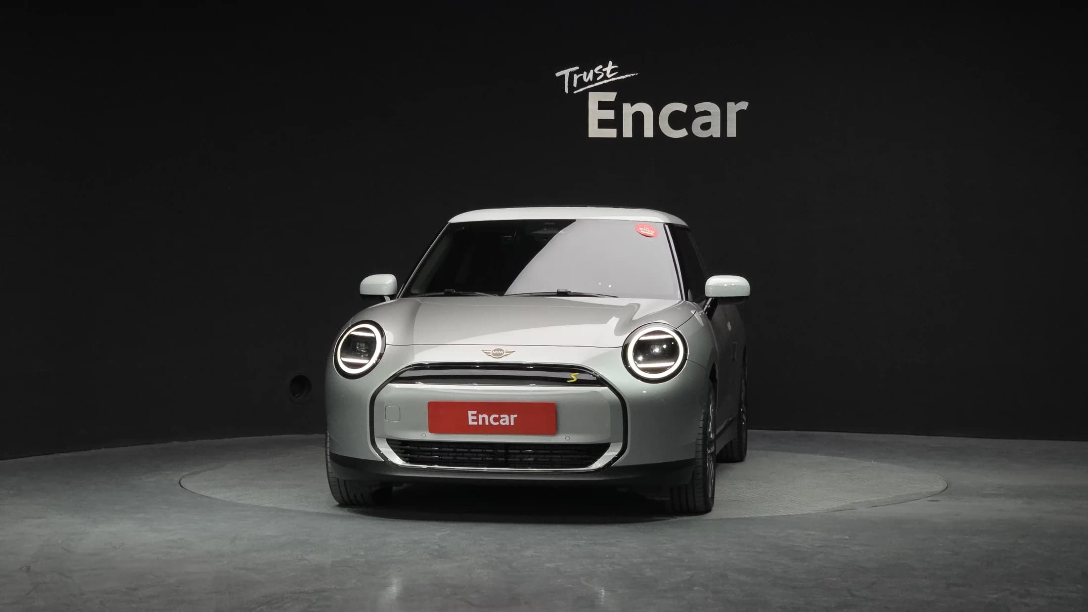 MINI Cooper SE Classic 1st, электромобиль, 2024 г. 1597 км. — фото 3