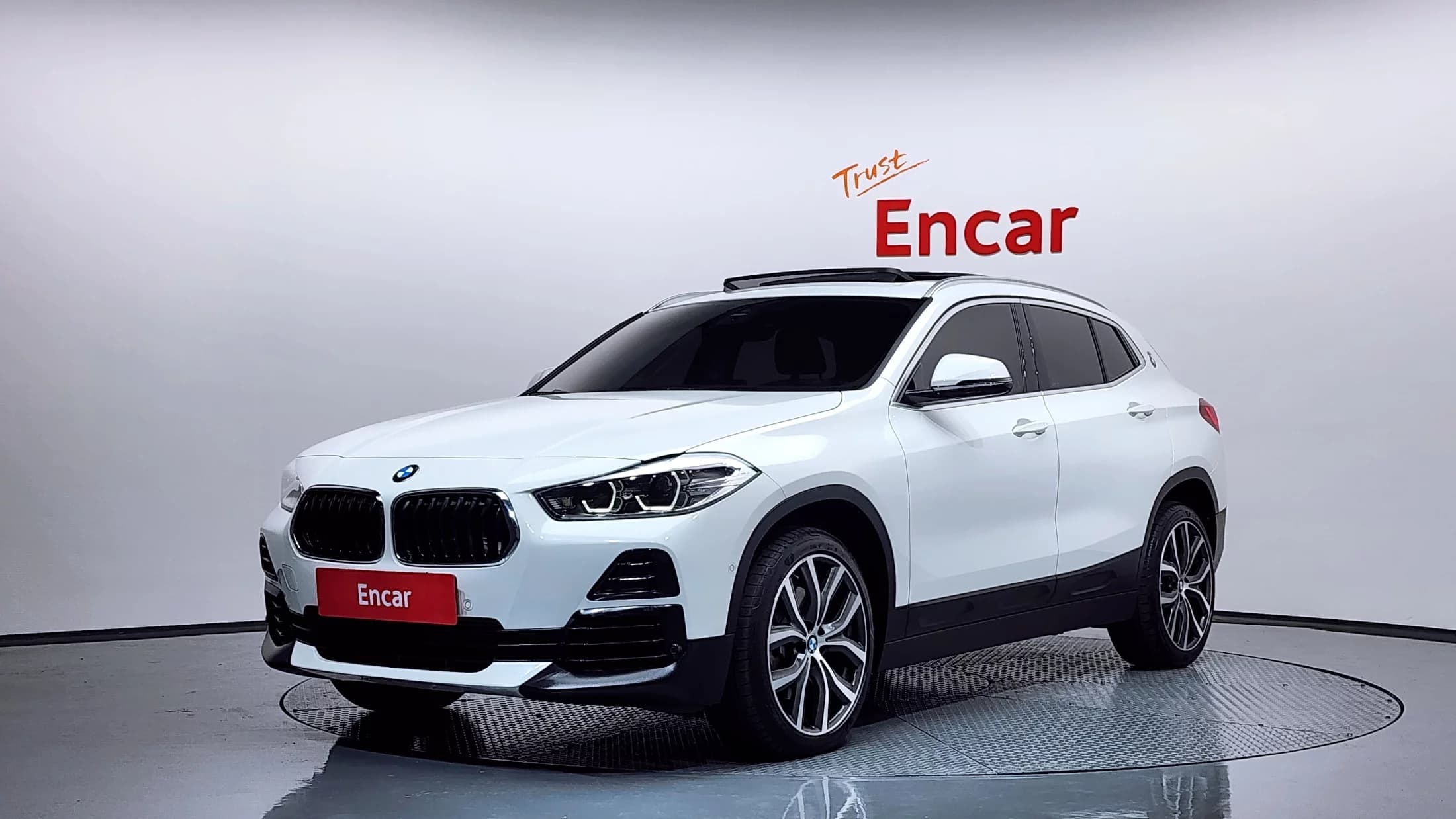 BMW X2 xDrive20i Advantage, 2022 г. 32440 км.
