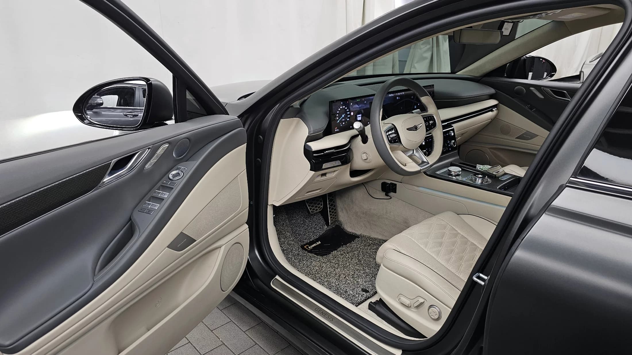 Genesis G80 Gasoline 2.5 Turbo 2WD, 2024 г. 17490 км. — фото 10