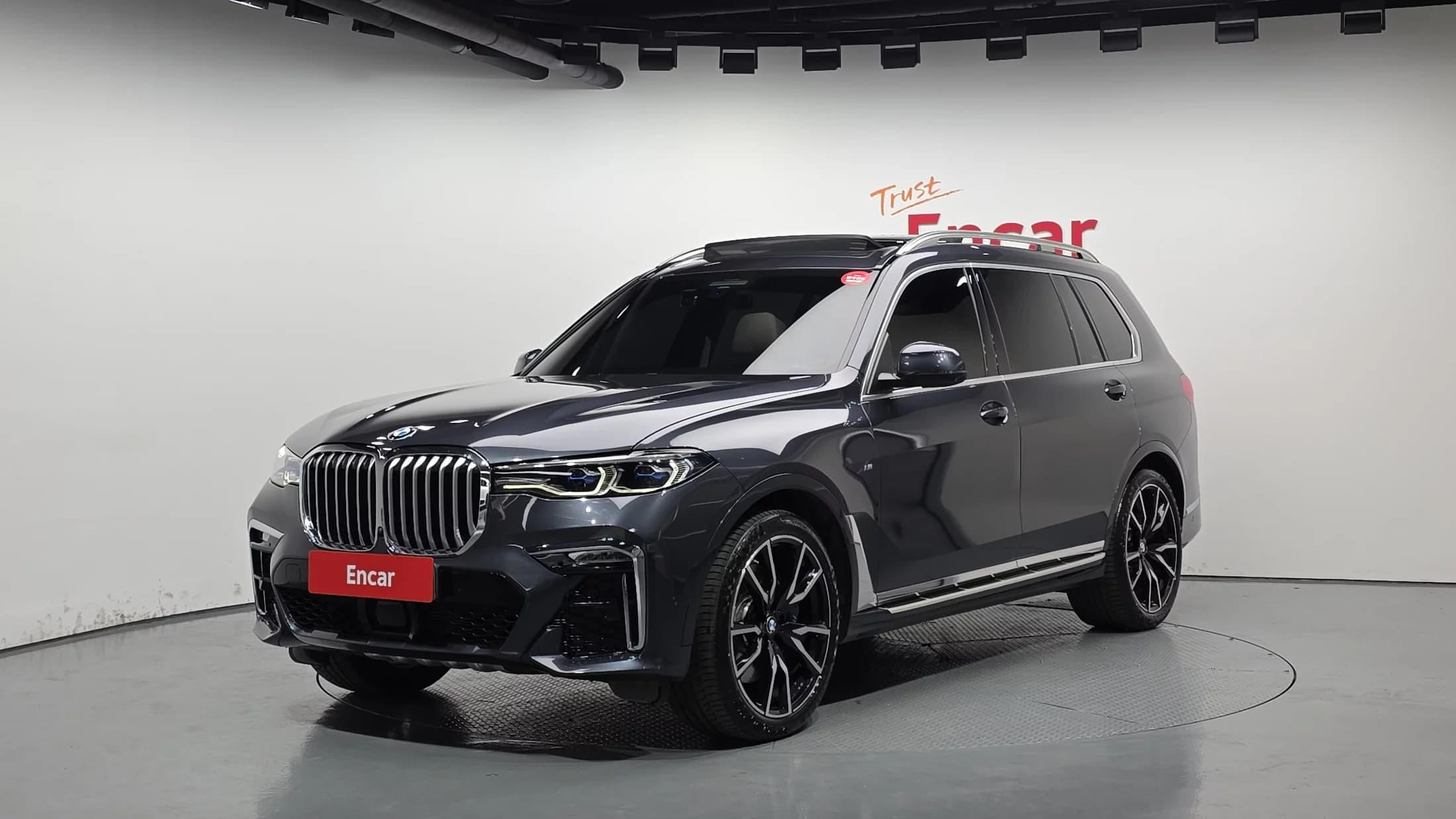 BMW X7 xDrive 40i M Sport 6STR, 2021 г. 30588 км.