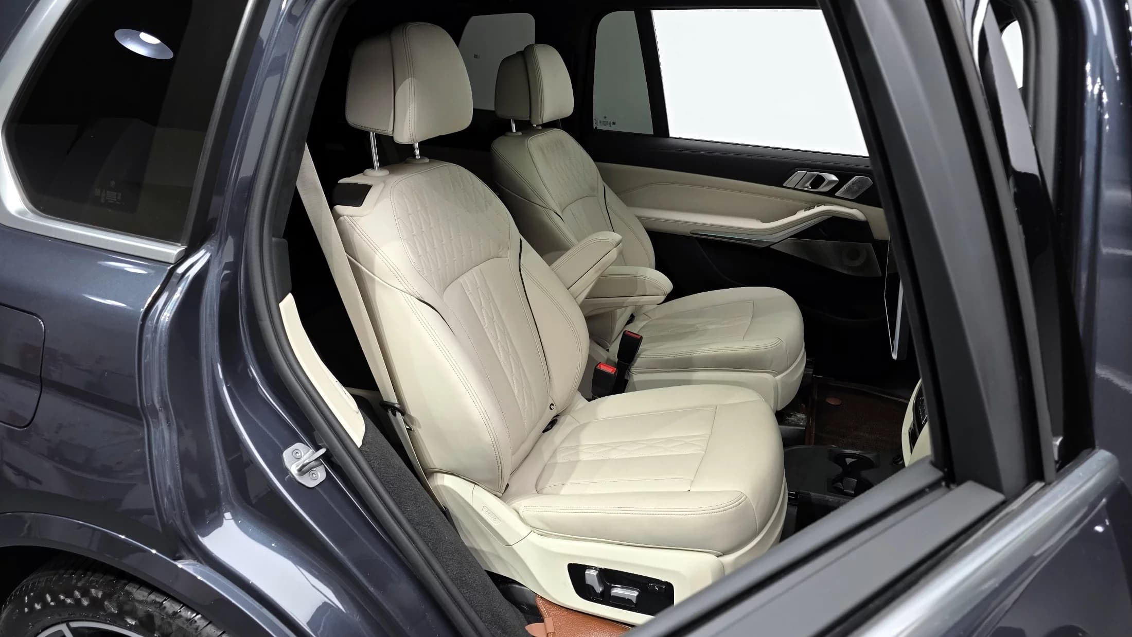 BMW X7 xDrive 40i M Sport 6STR, 2021 г. 30588 км. — фото 12