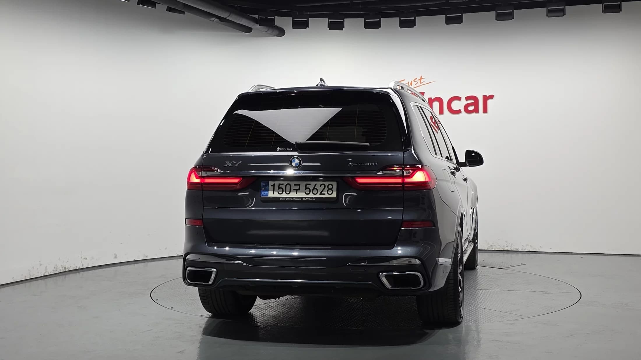 BMW X7 xDrive 40i M Sport 6STR, 2021 г. 30588 км. — фото 4