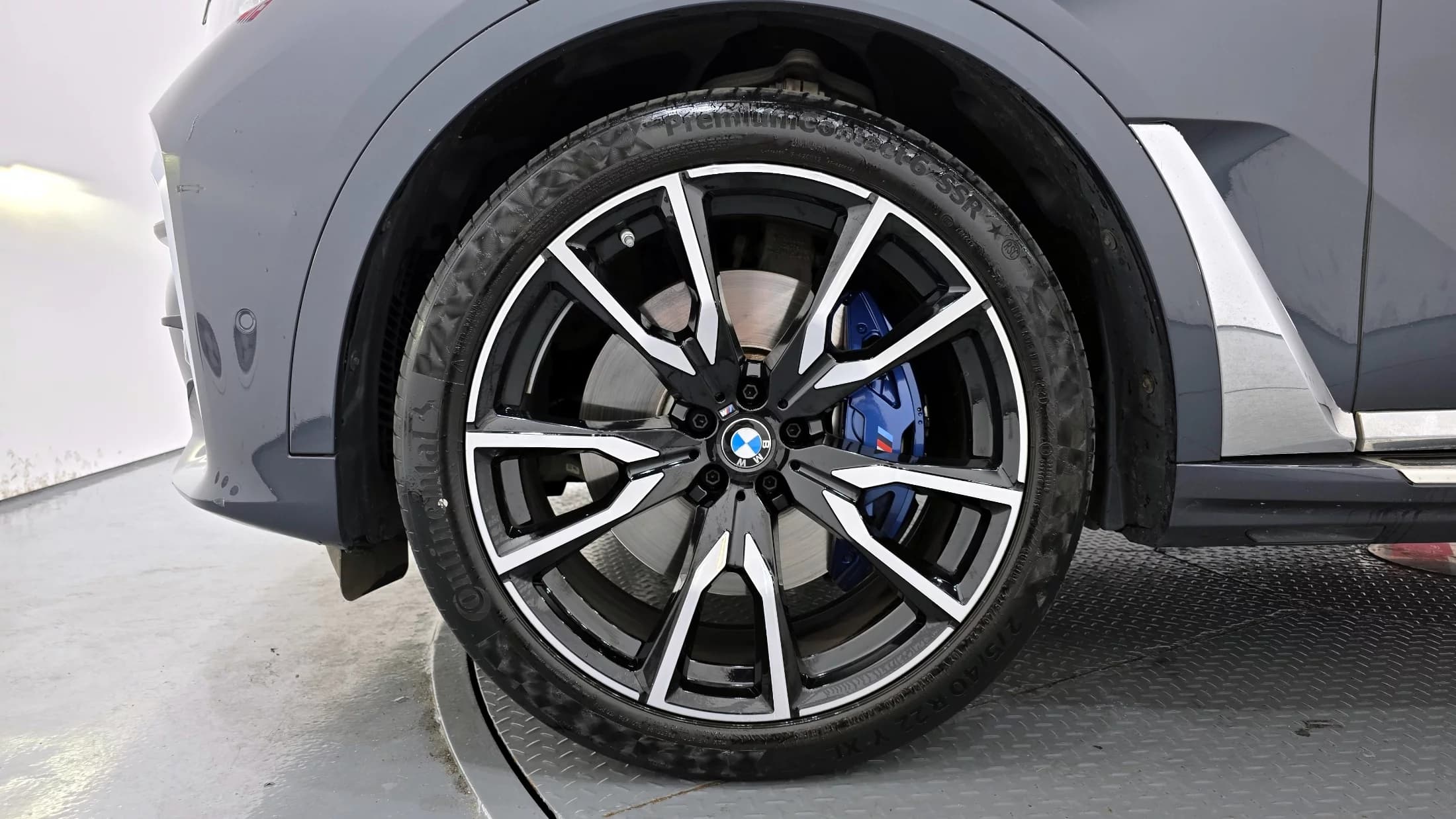 BMW X7 xDrive 40i M Sport 6STR, 2021 г. 30588 км. — фото 5