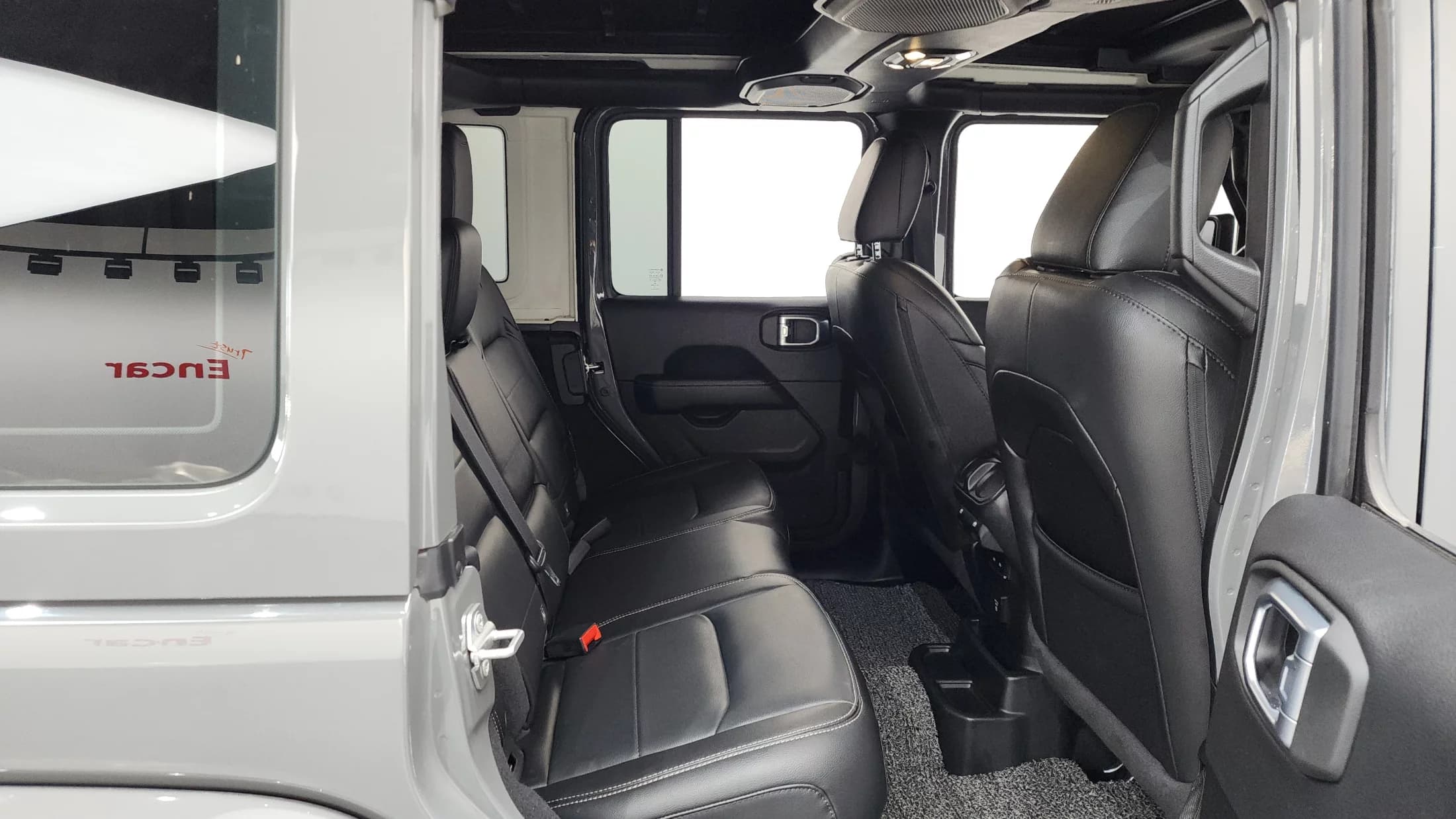 Jeep WRANGLER 2.0 Overland Power Top 4Door, 2021 г. 39103 км. — фото 12