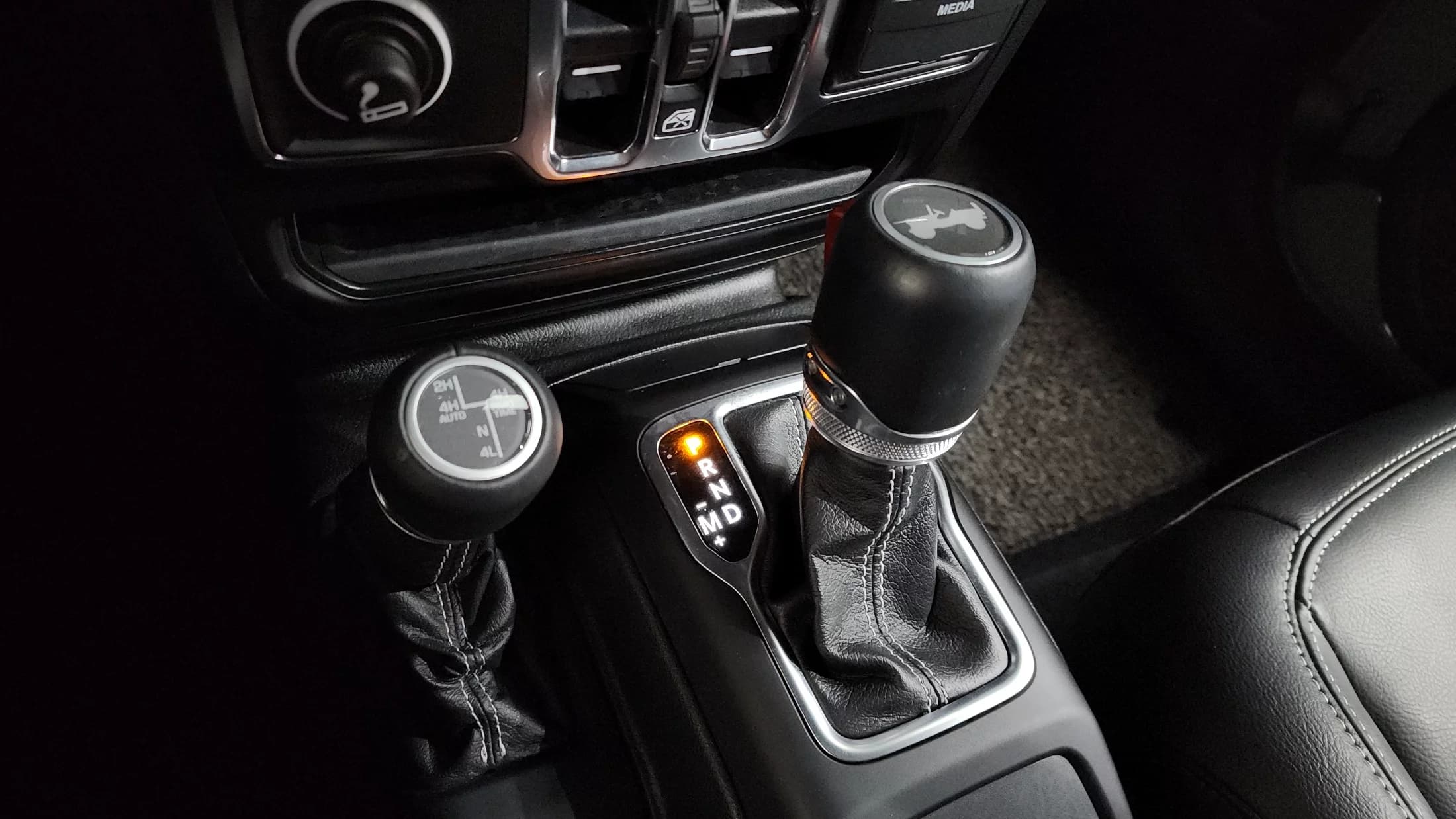 Jeep WRANGLER 2.0 Overland Power Top 4Door, 2021 г. 39103 км. — фото 9