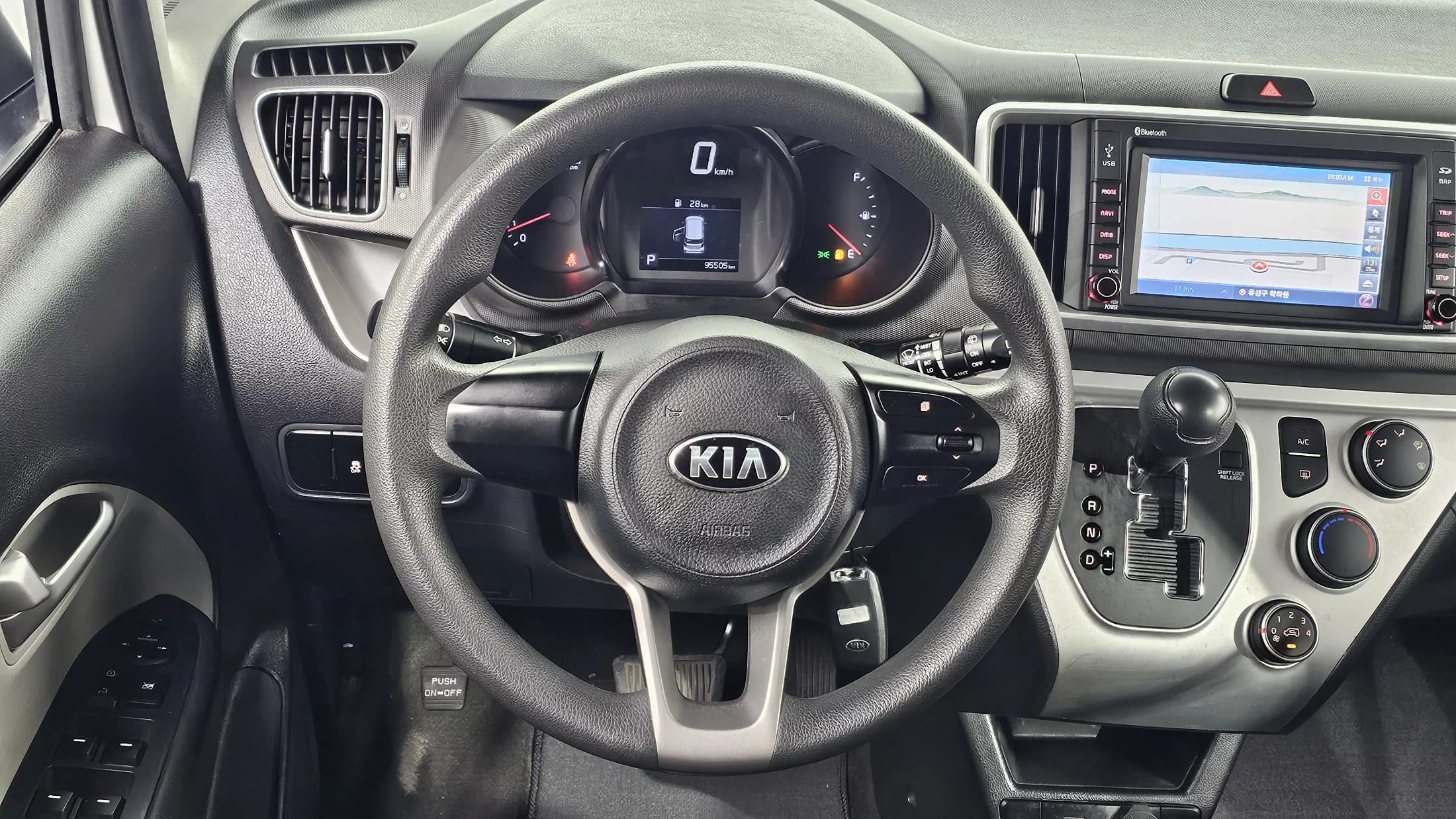 Kia RAY Van Prestige, 2021 г. 95620 км. — фото 15