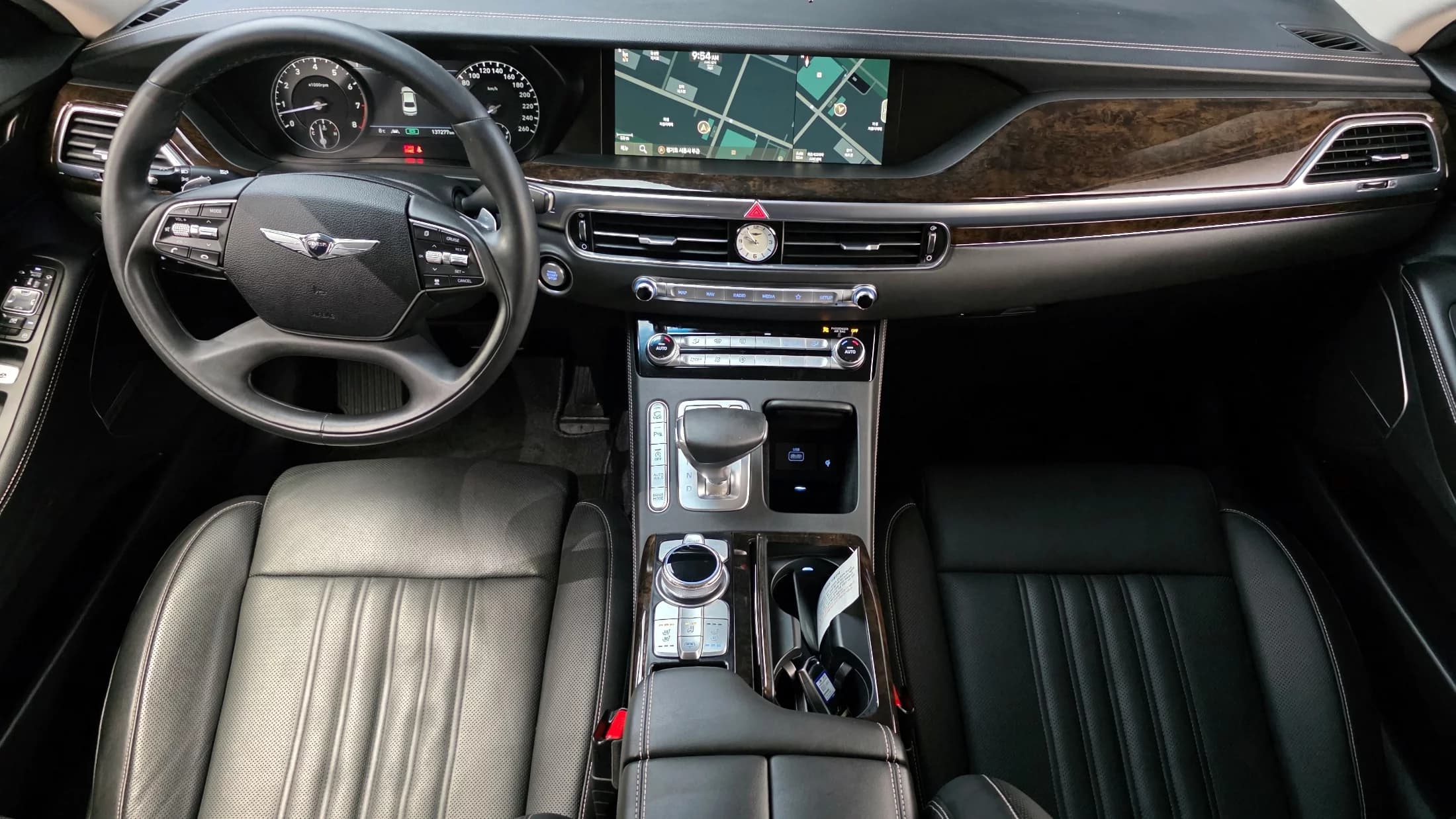 Genesis G90 3.8 AWD Premium Luxury, 2021 г. 137371 км. — фото 7