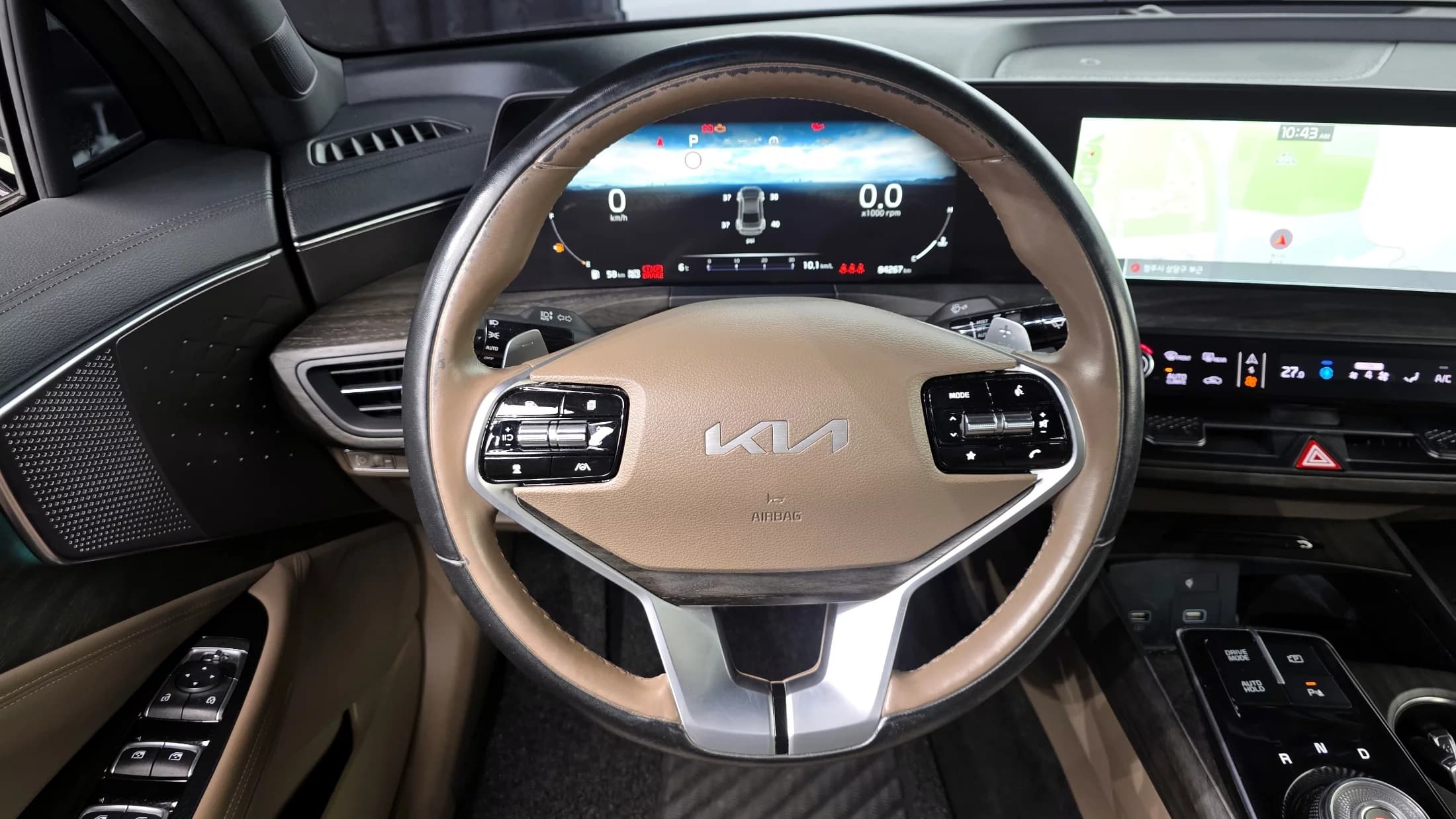 Kia K8 2.5 Gasoline 2WD Noblesse, 2021 г. 84408 км. — фото 17