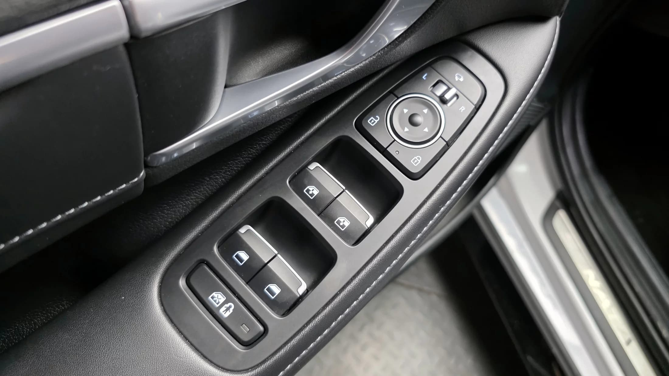 Hyundai Sonata 2.0 Premium Plus, 2021 г. 72372 км. — фото 14