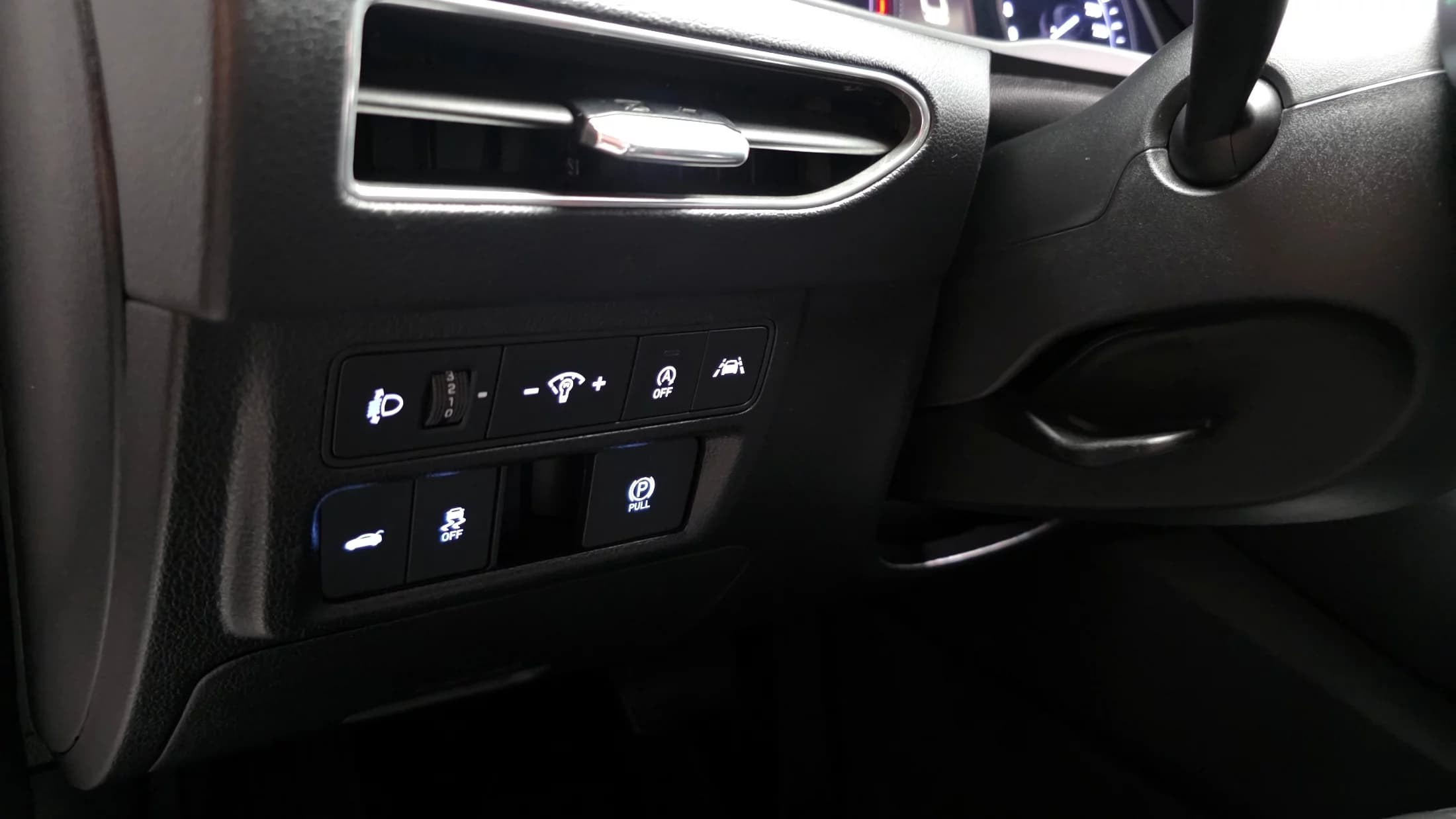 Hyundai Sonata 2.0 Premium Plus, 2021 г. 72372 км. — фото 15