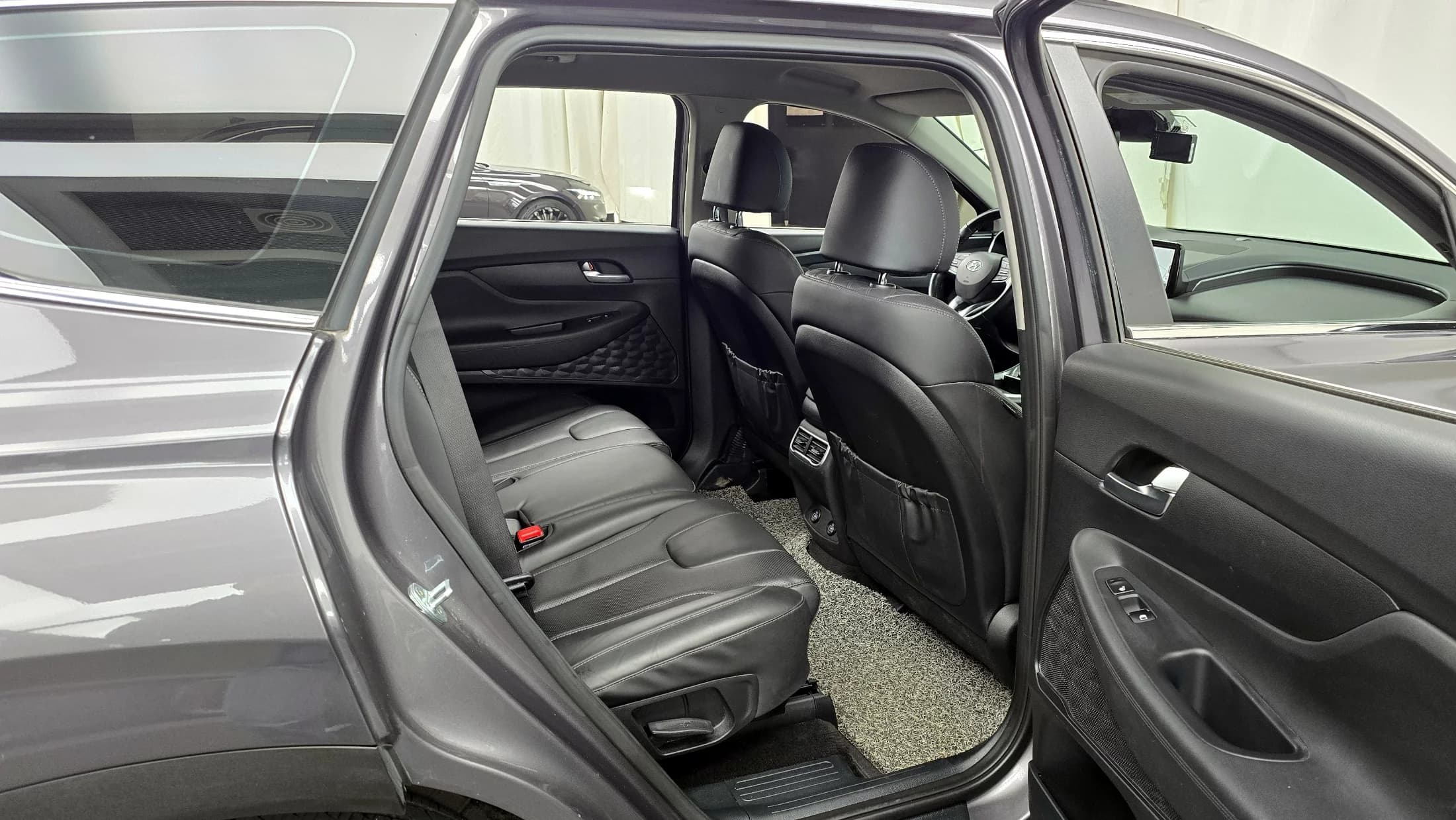 Hyundai Santa Fe Diesel 2.2 4WD Exclusive, 2022 г. 88912 км. — фото 12