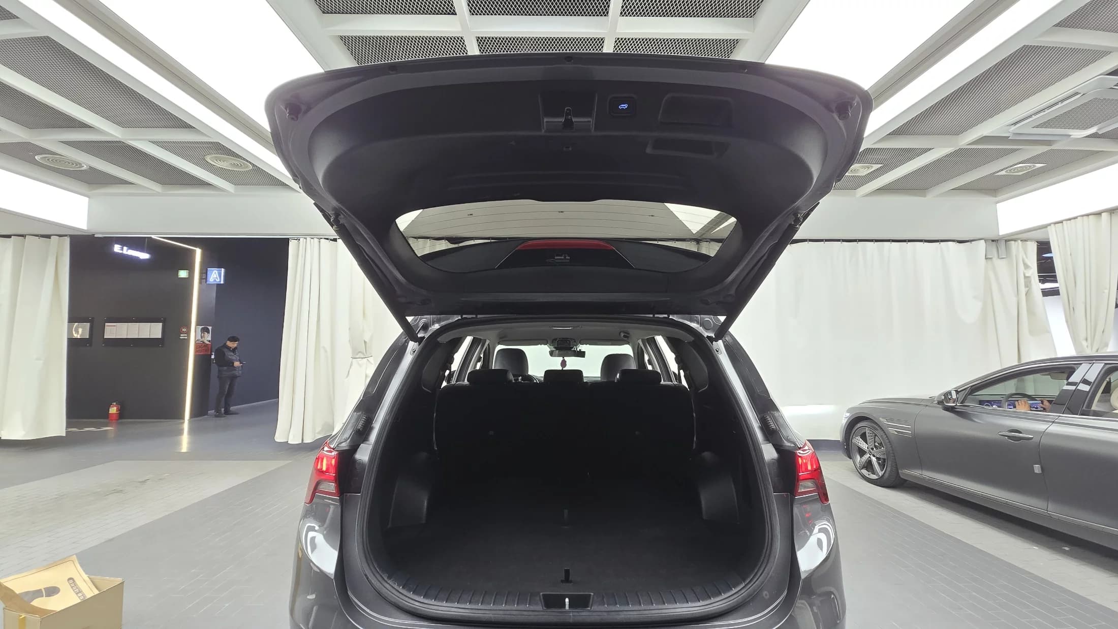 Hyundai Santa Fe Diesel 2.2 4WD Exclusive, 2022 г. 88912 км. — фото 20