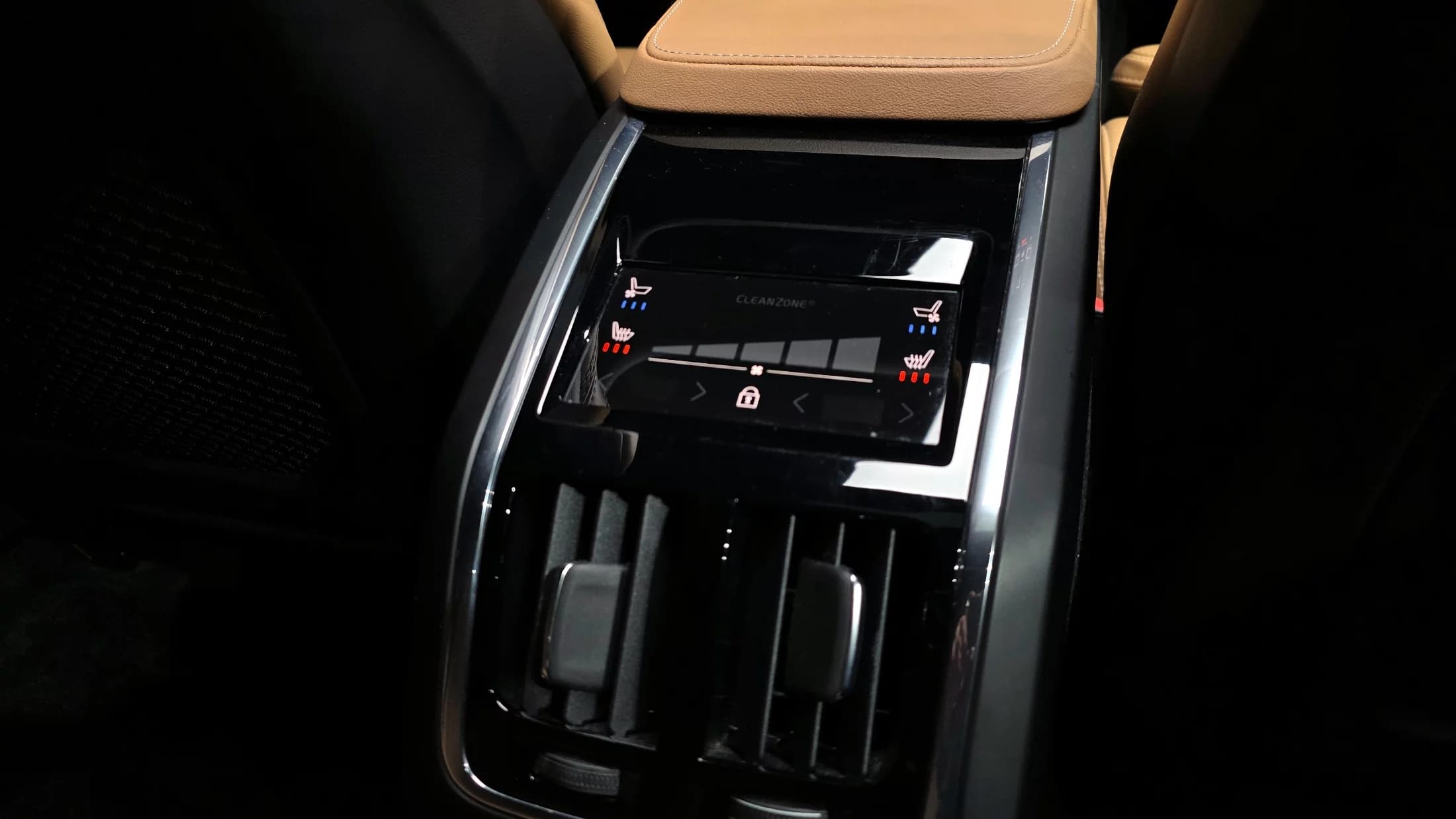 Volvo S90 B5 Inscription, 2021 г. 53449 км. — фото 19