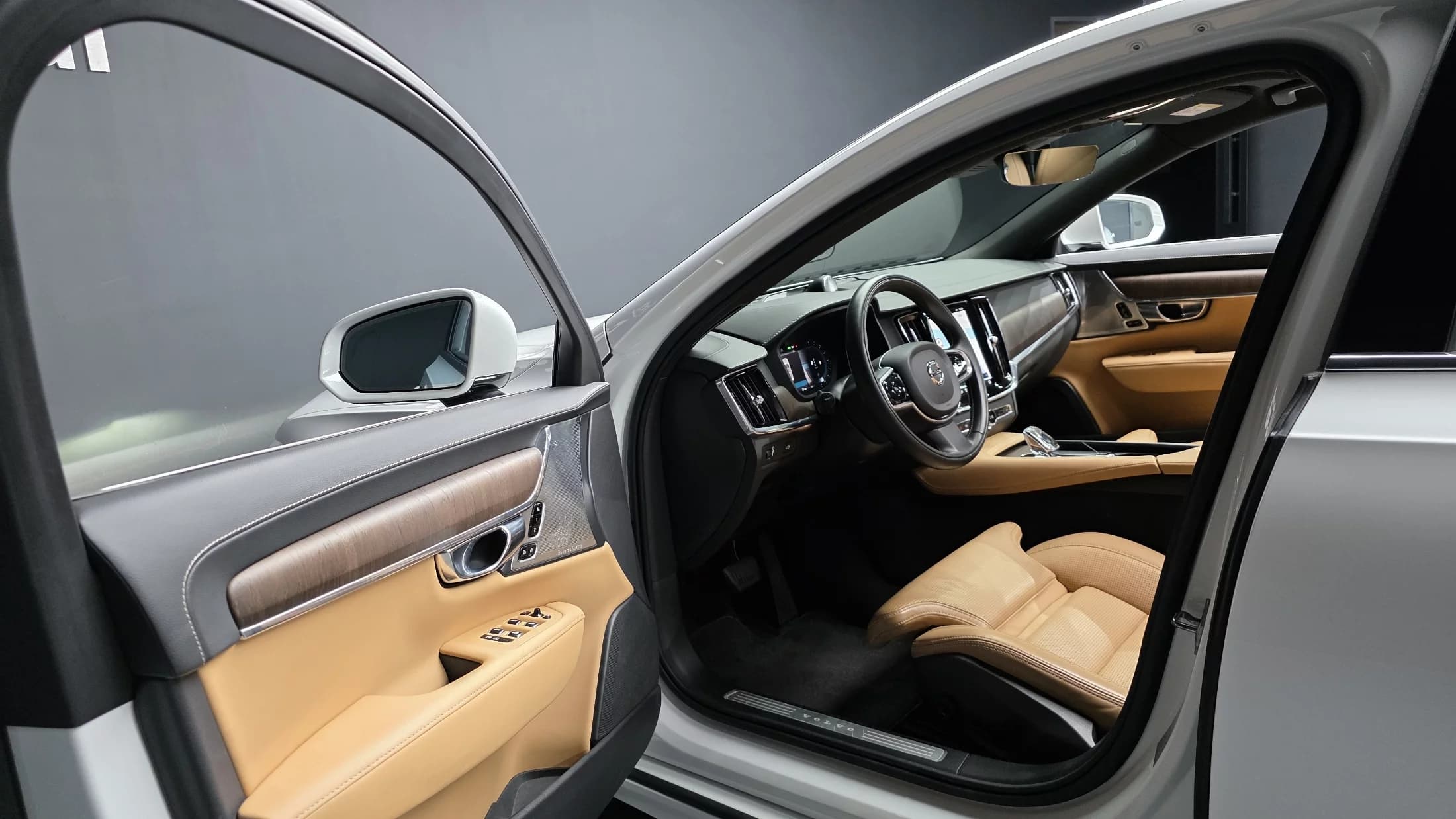 Volvo S90 B5 Inscription, 2021 г. 53449 км. — фото 10