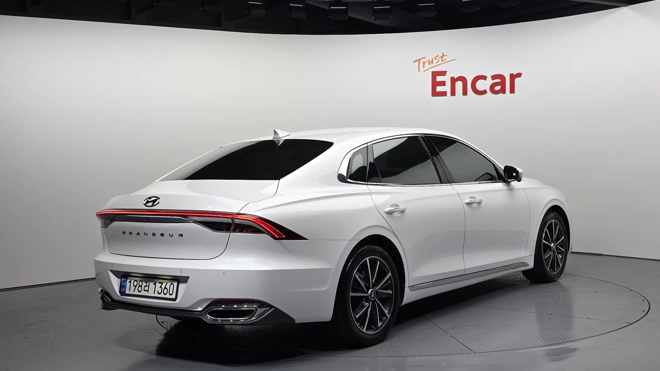 Hyundai Grandeur 2.5 Le Blanc, 2021 г. 47501 км. — фото 2